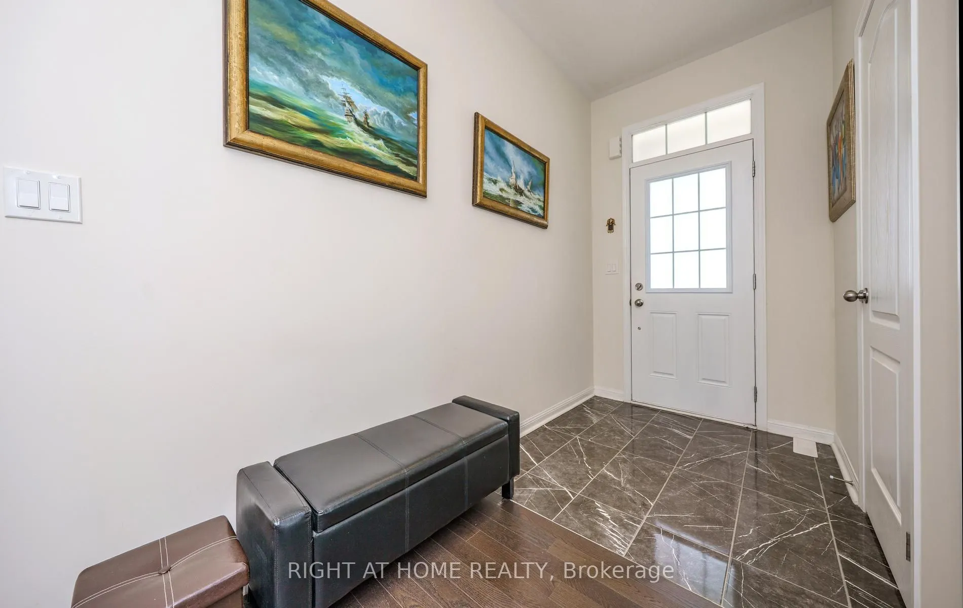 2 Cliff Thompson Court