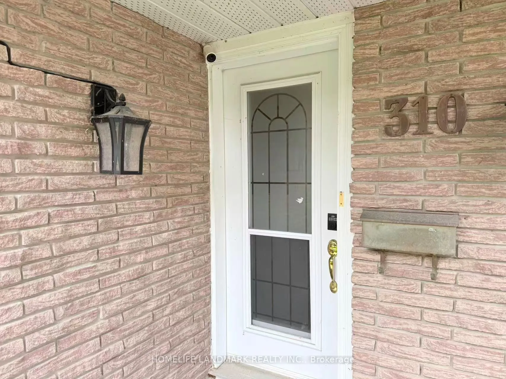 310 The Queensway South