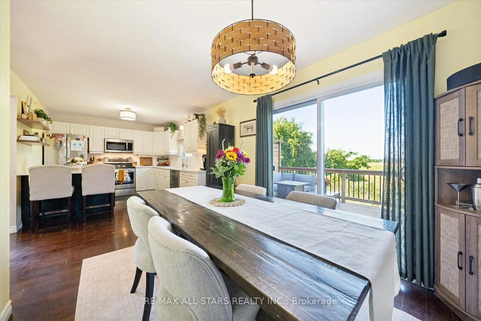 538 Highland Crescent