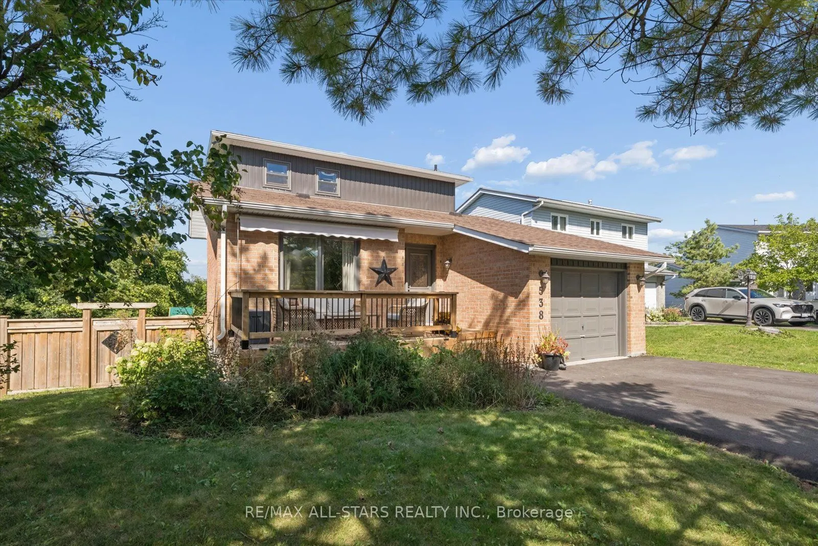 538 Highland Crescent