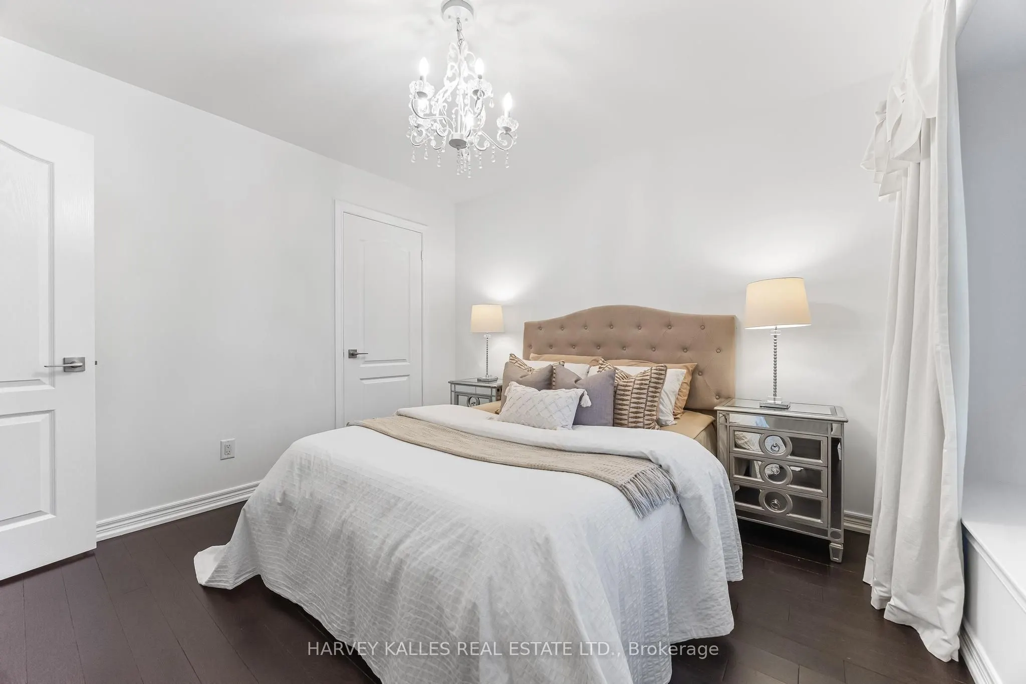 46 Grayleaf Drive