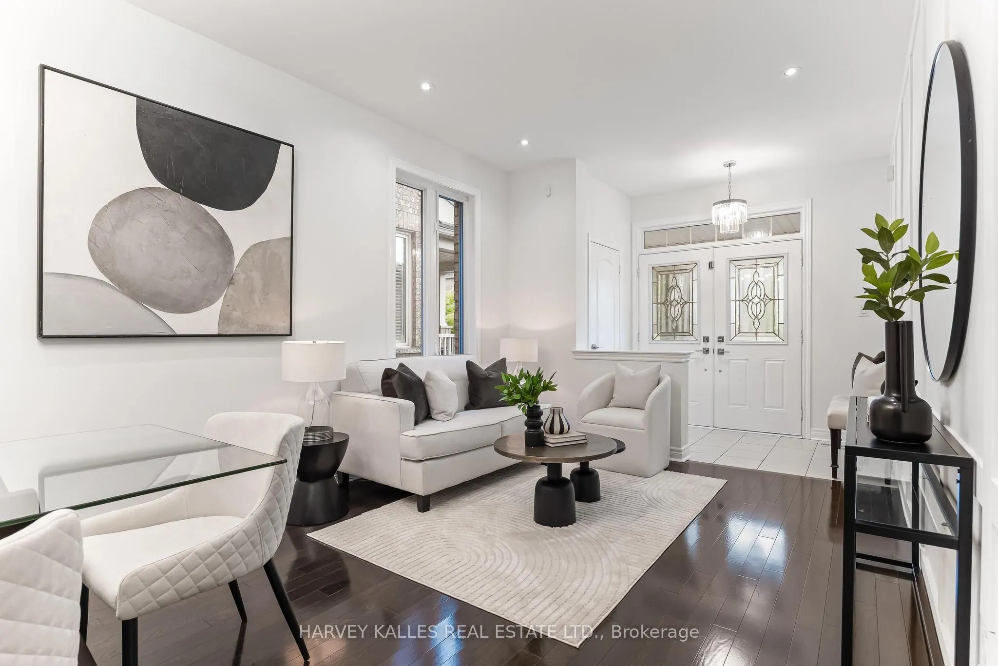 46 Grayleaf Drive