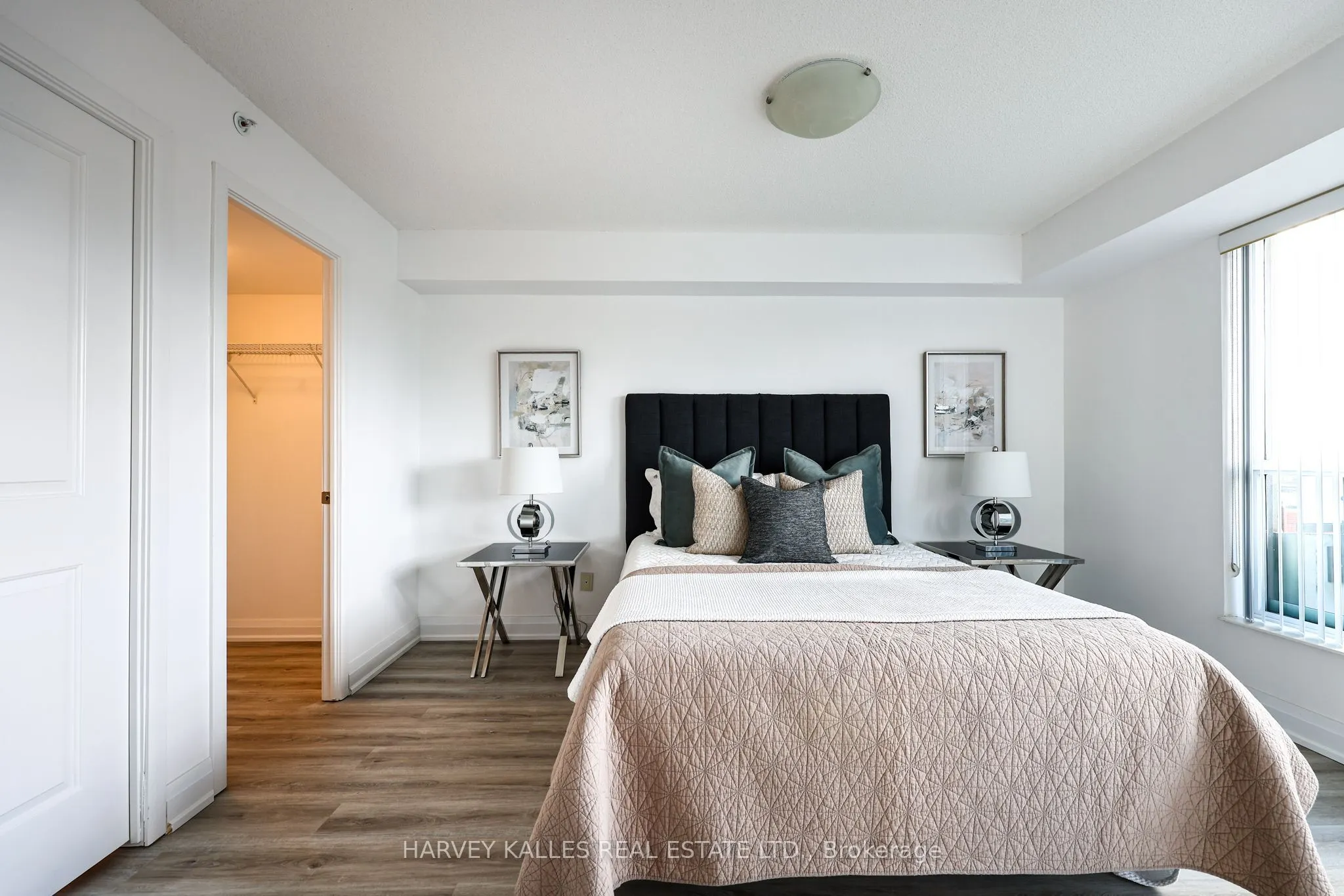 75 Norman Bethune Avenue #317