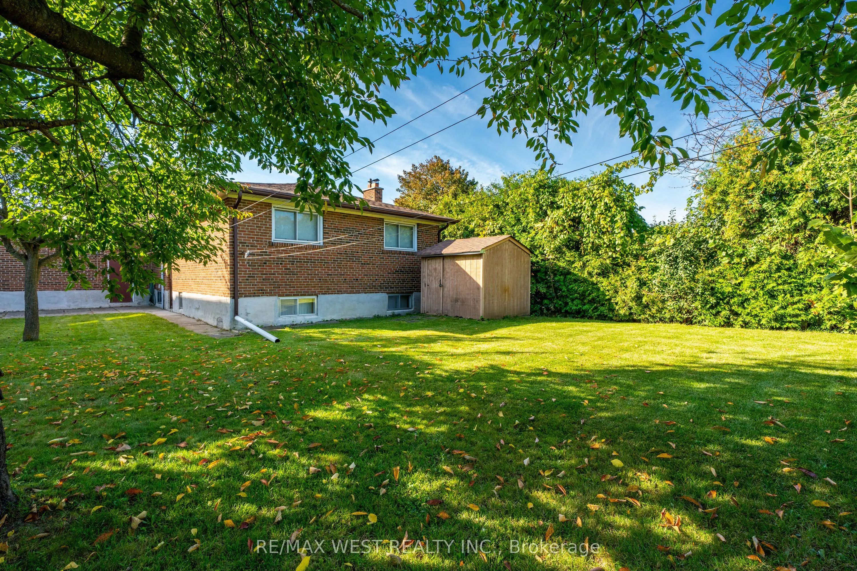18 Pheasant Valley Court