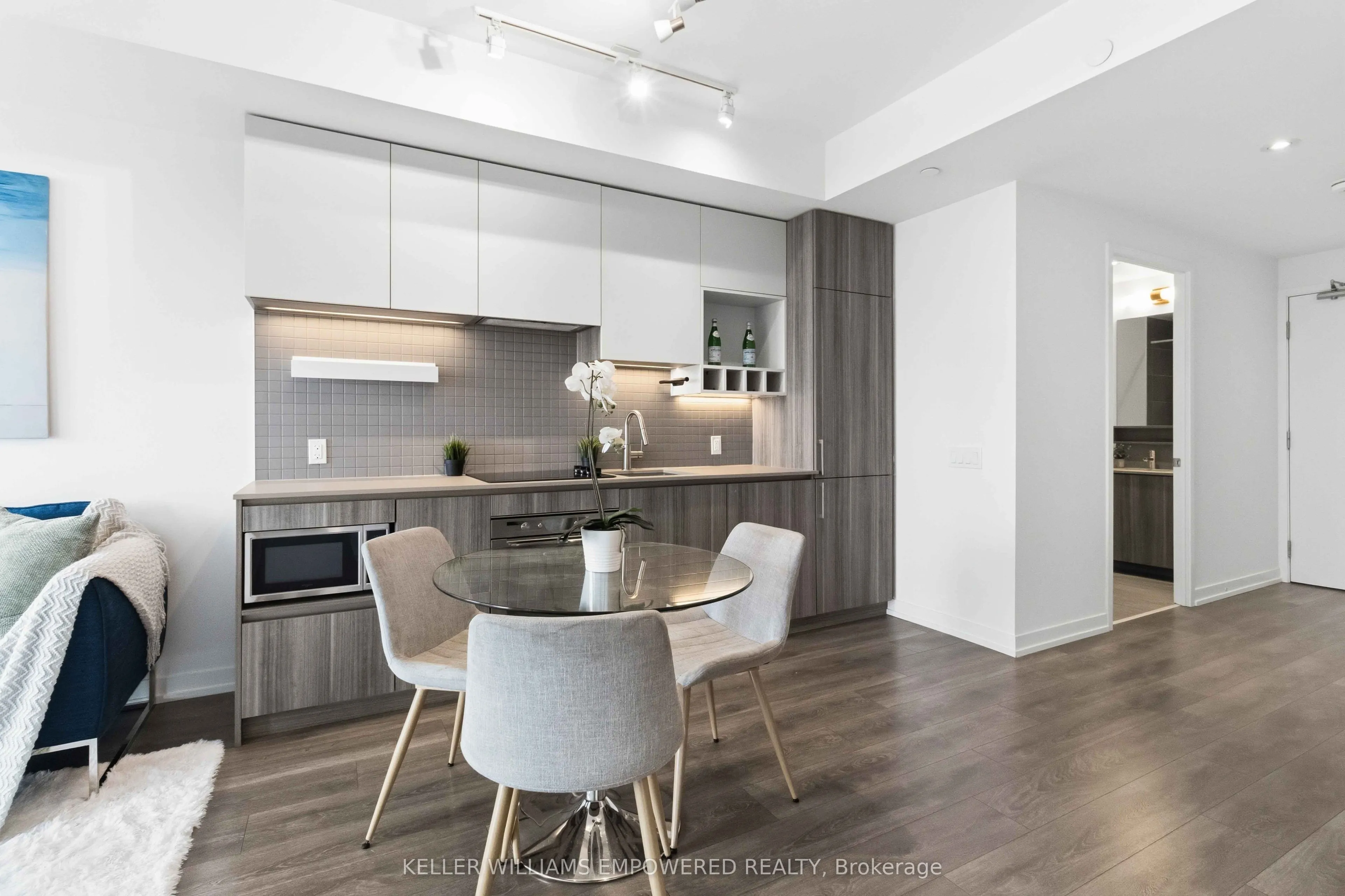 5 Buttermill Avenue #2501