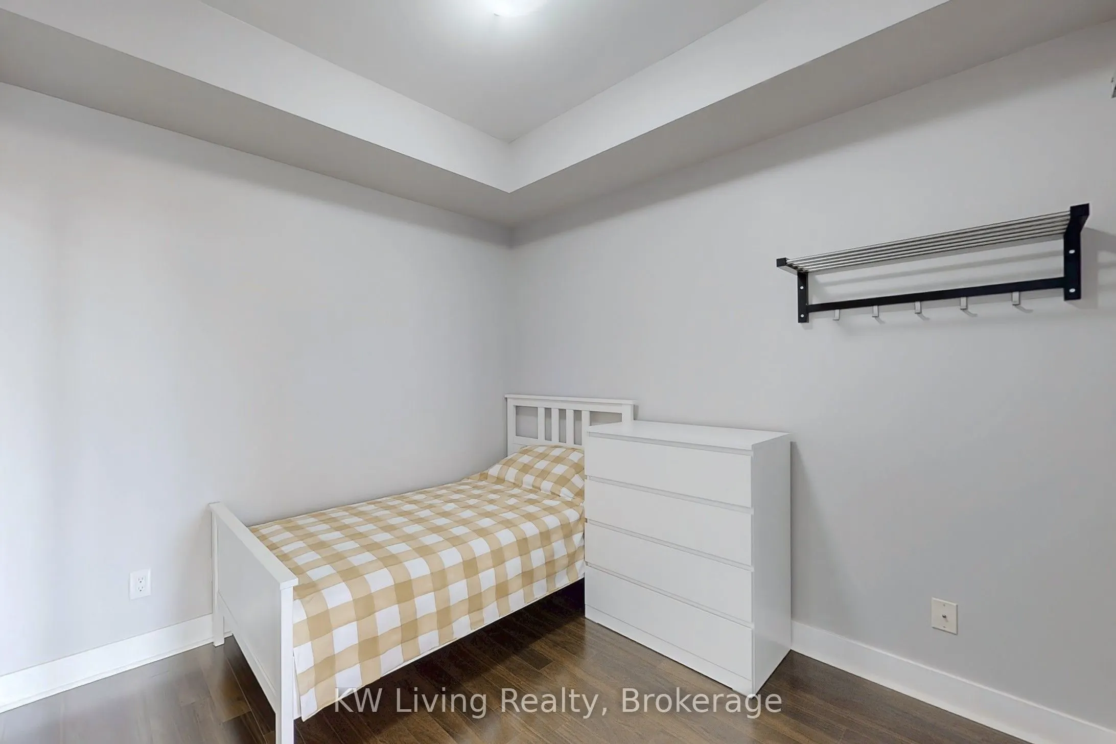 28 Prince Regent Street #203