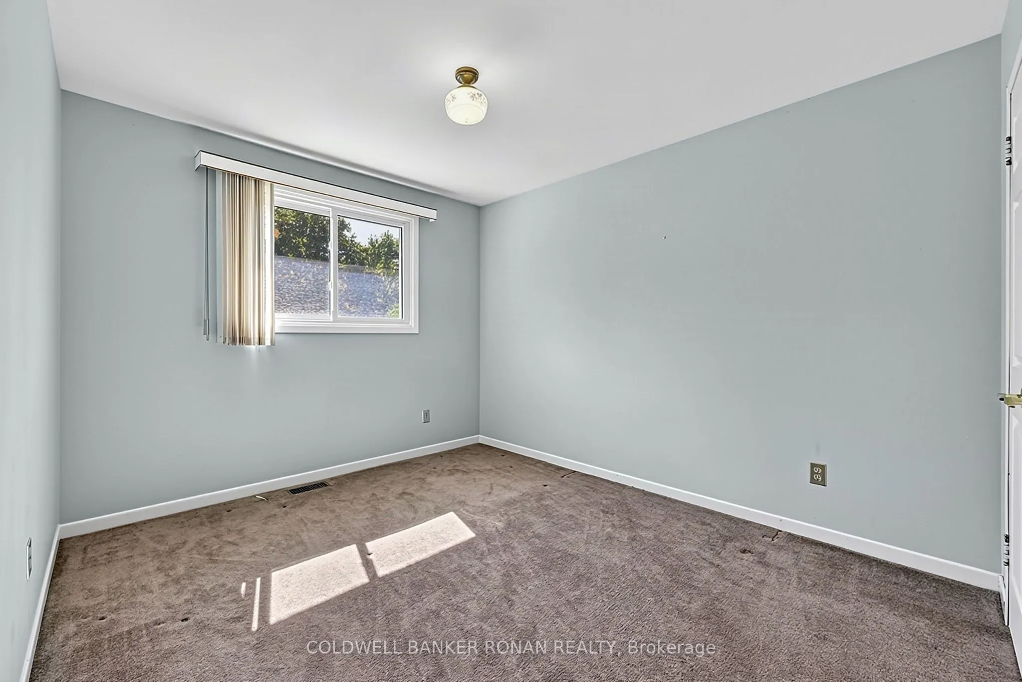 13 Grohal Drive