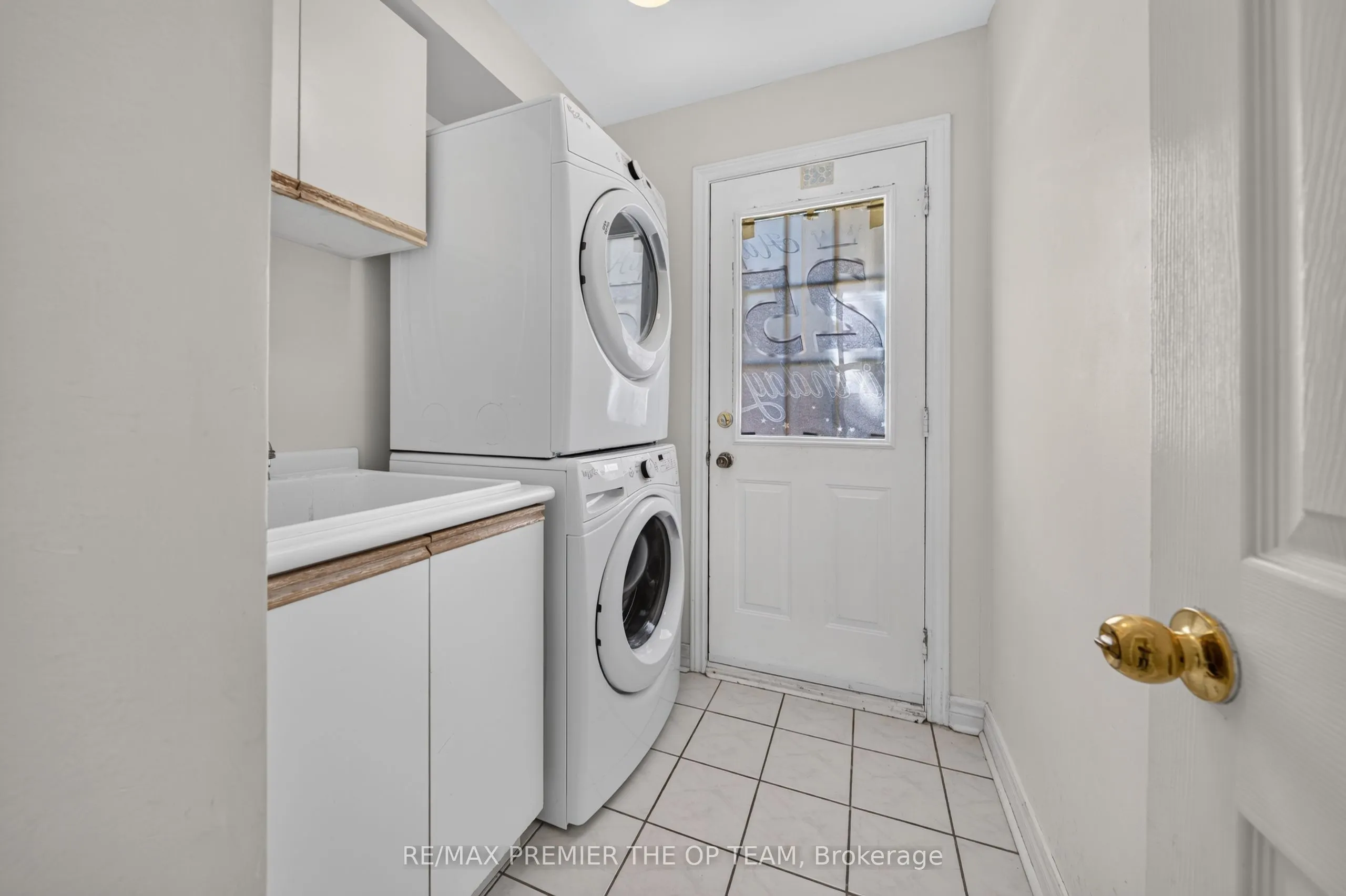 151 Stellick Avenue