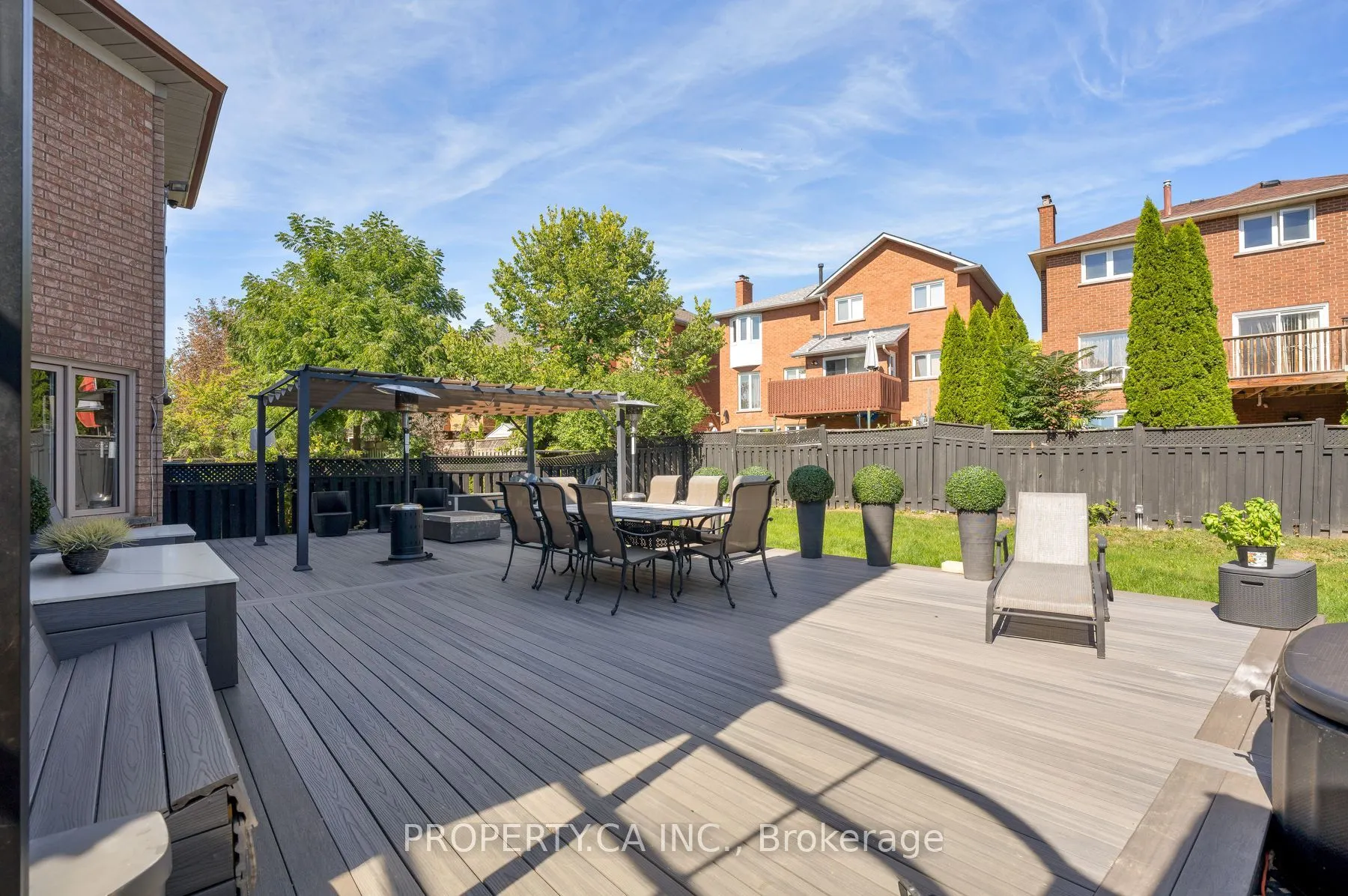 72 Devonsleigh Boulevard