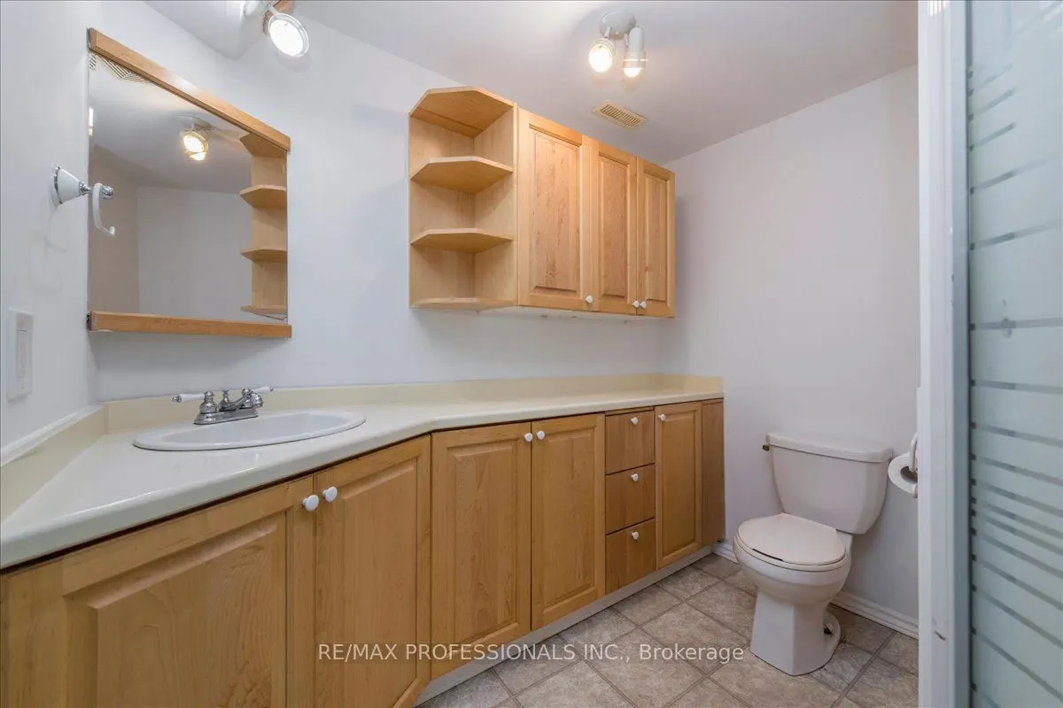10 Corrie Crescent