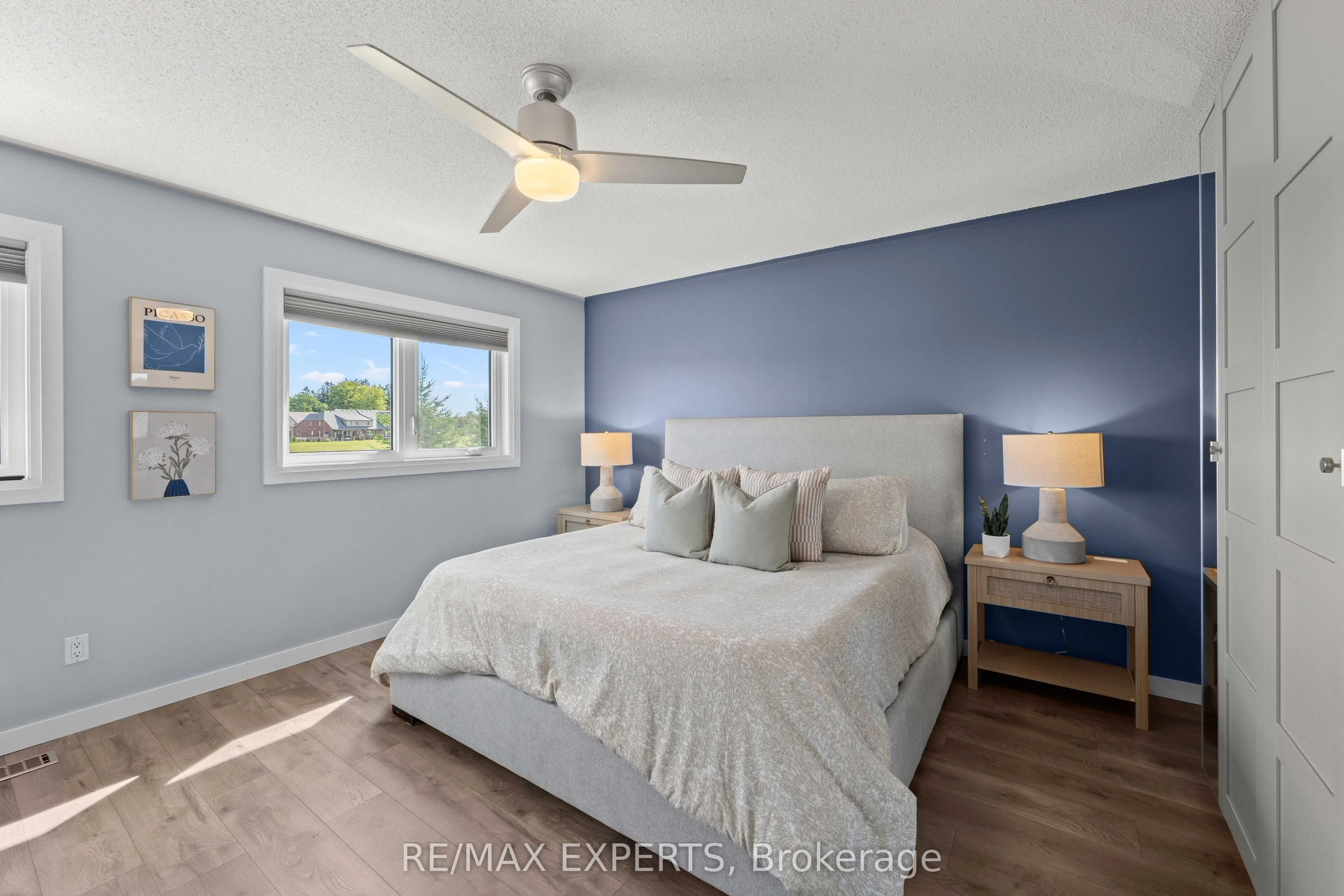 25 Mainprize Crescent