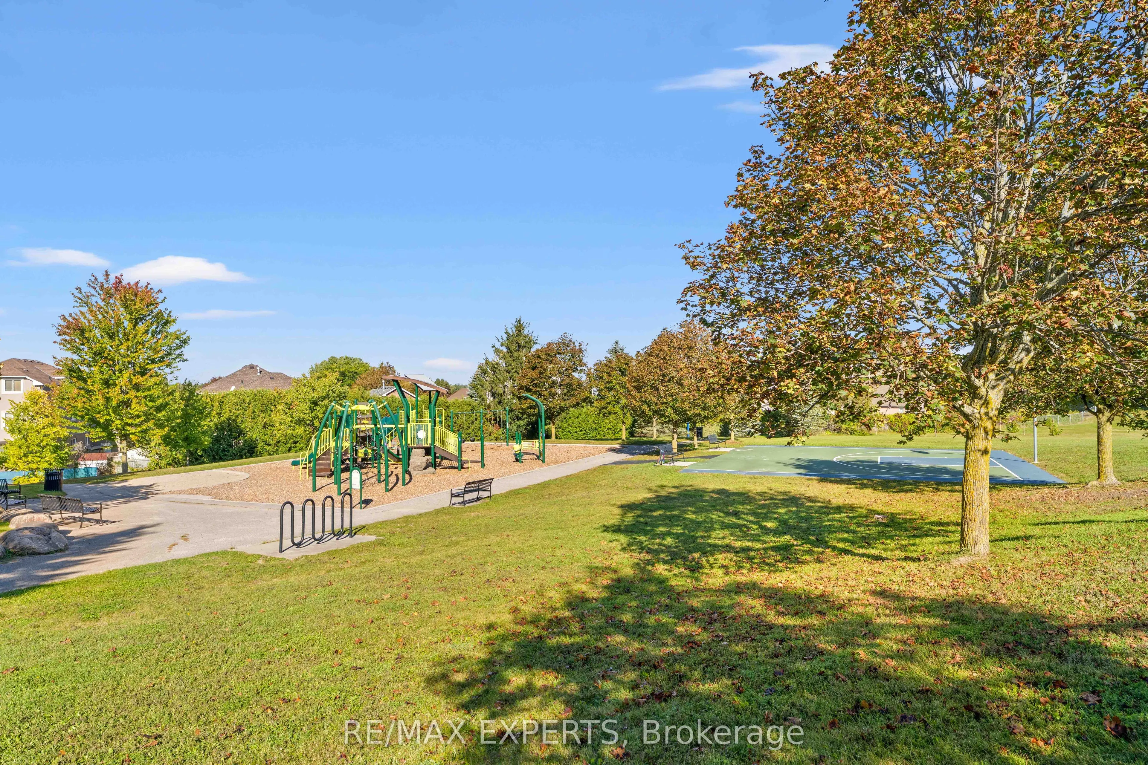 25 Mainprize Crescent