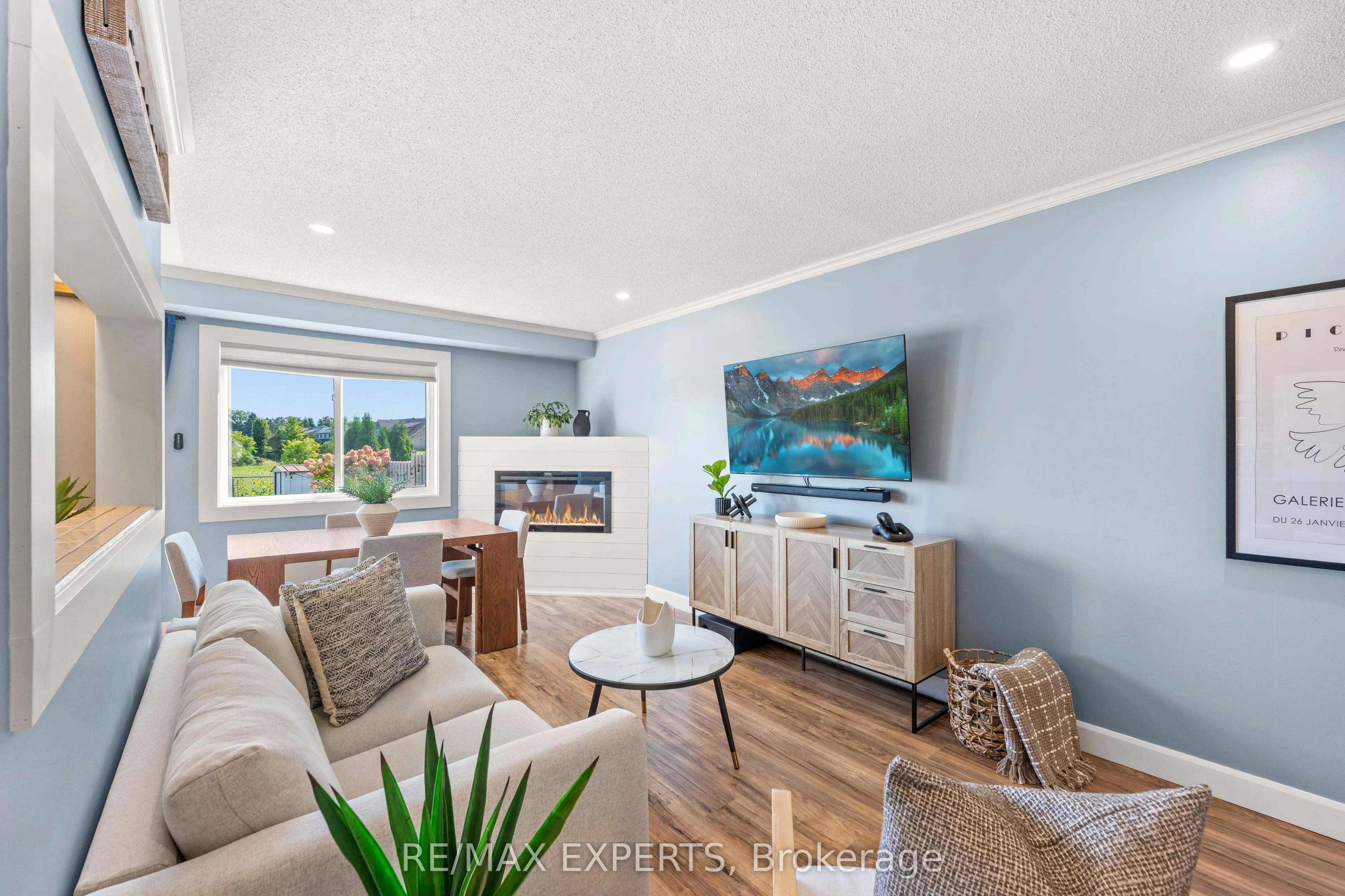 25 Mainprize Crescent