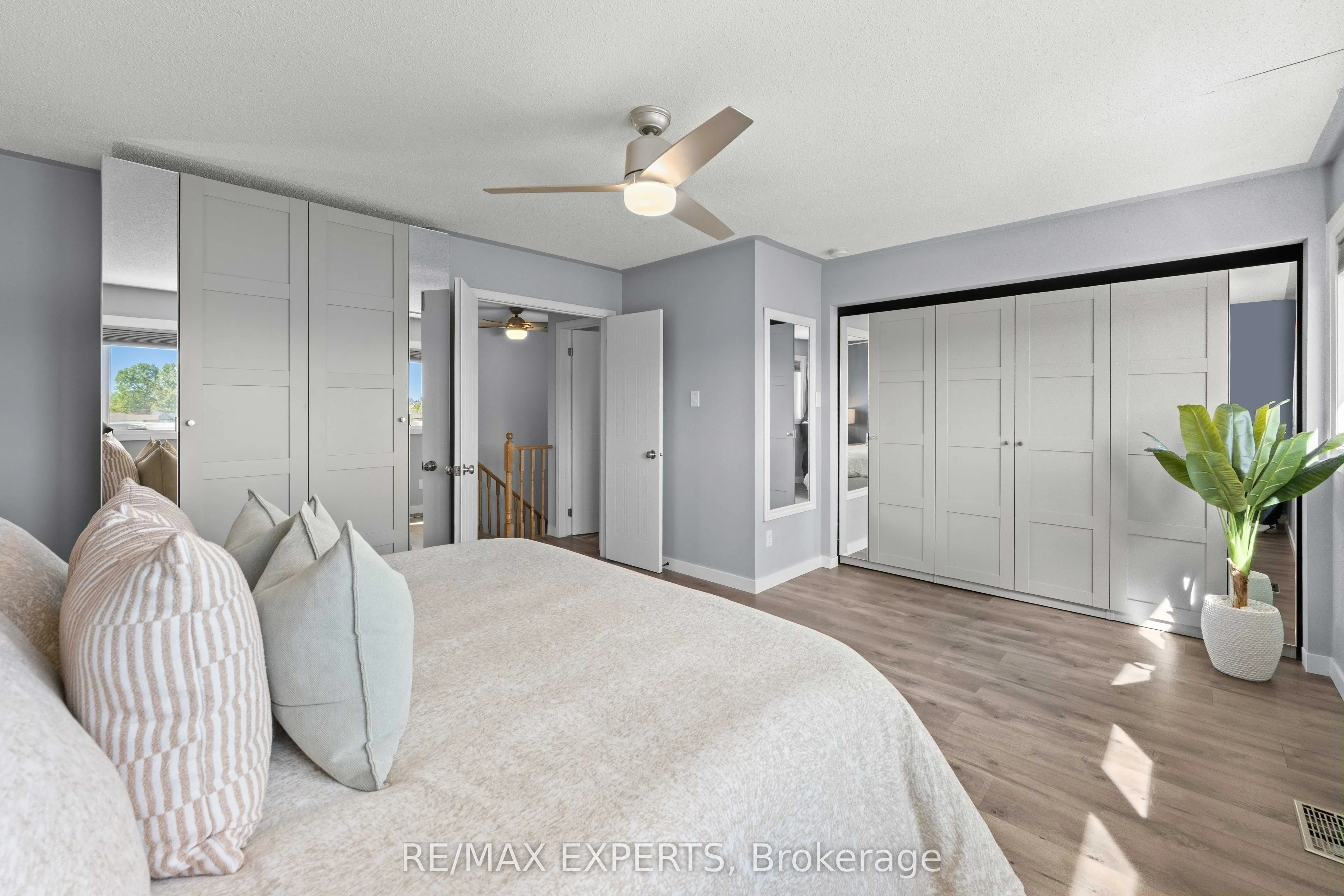 25 Mainprize Crescent