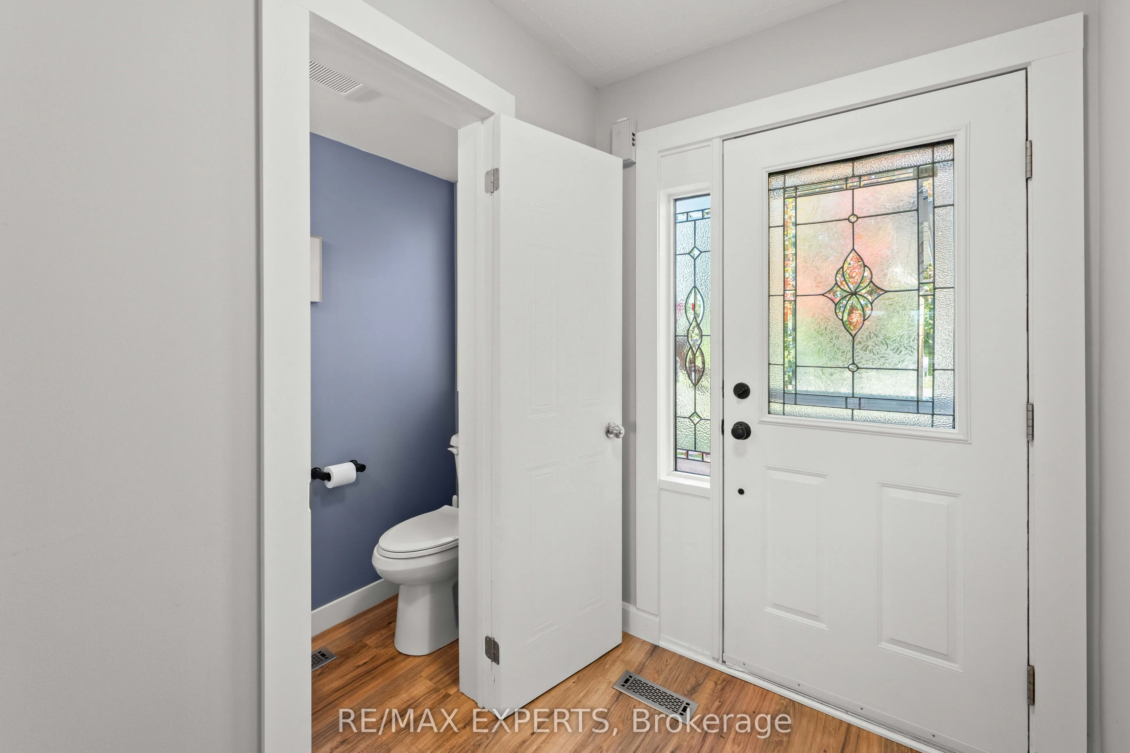 25 Mainprize Crescent