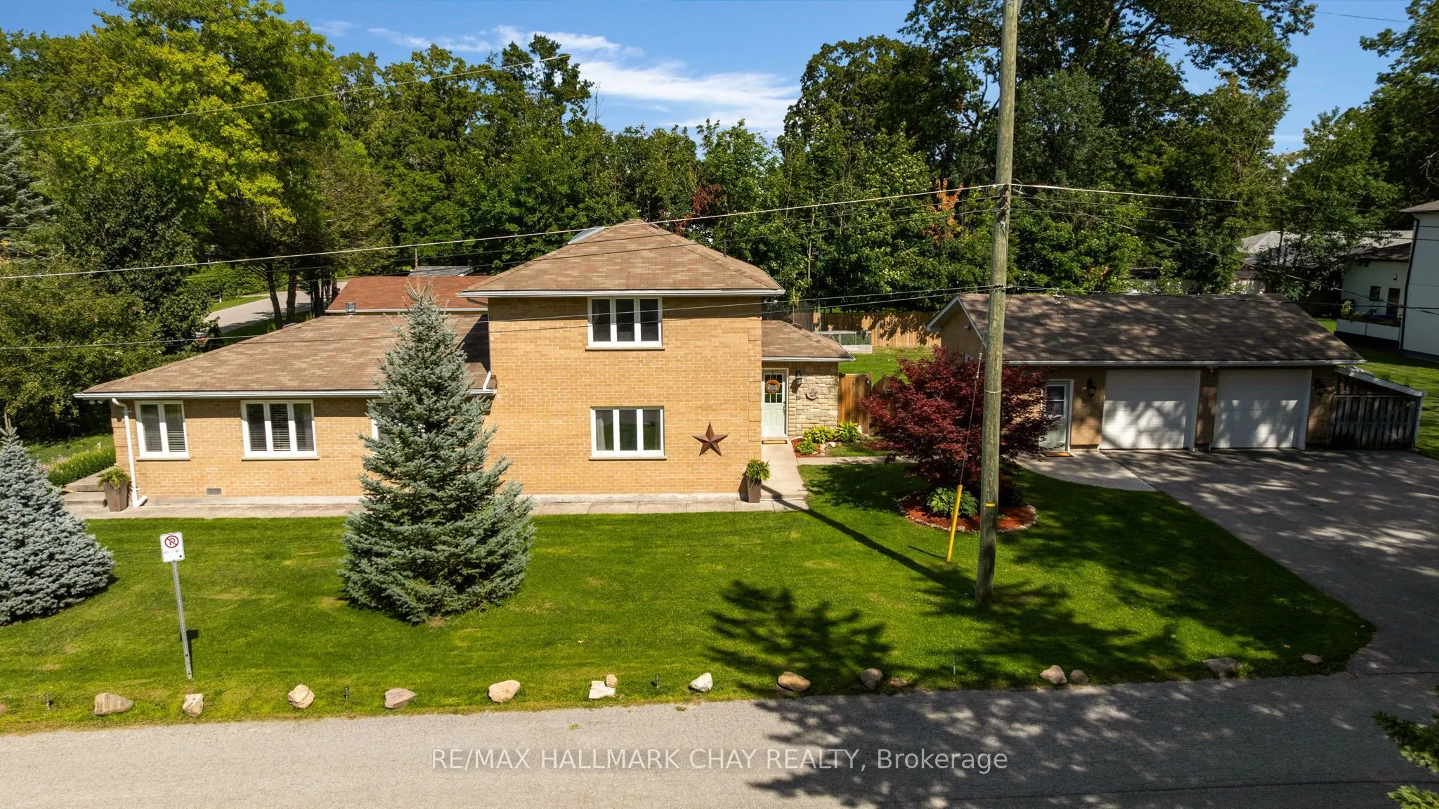 47 Lakeside Drive