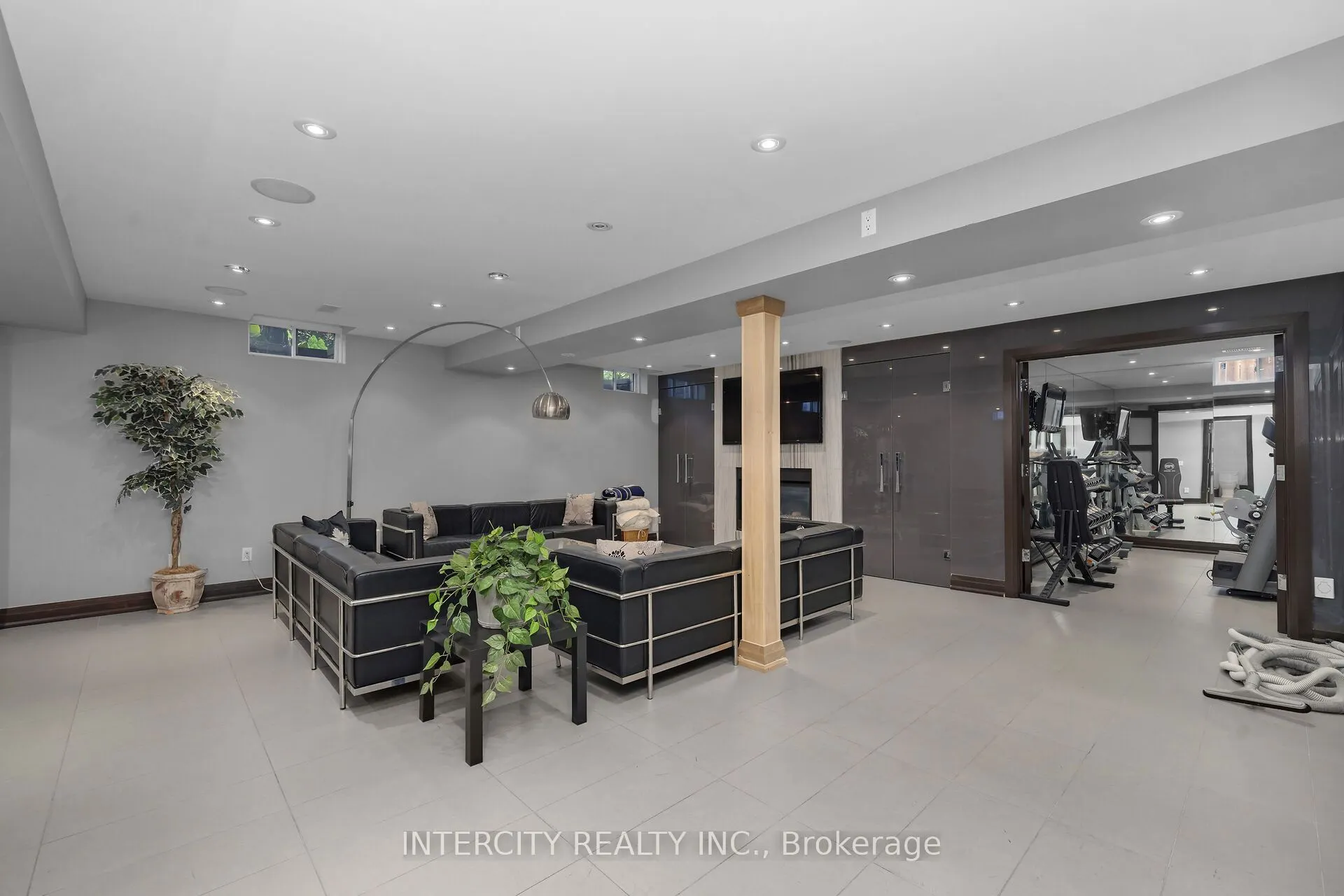 59 Kimber Crescent