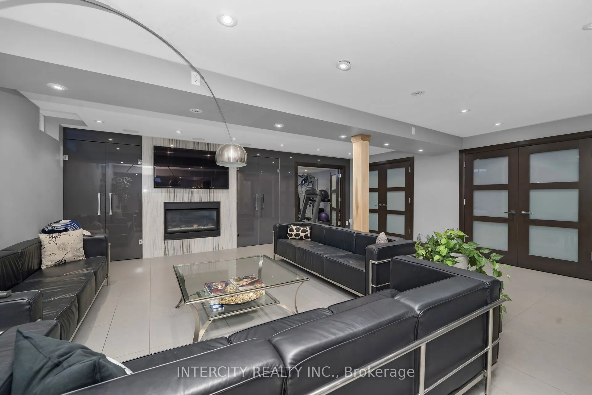 59 Kimber Crescent