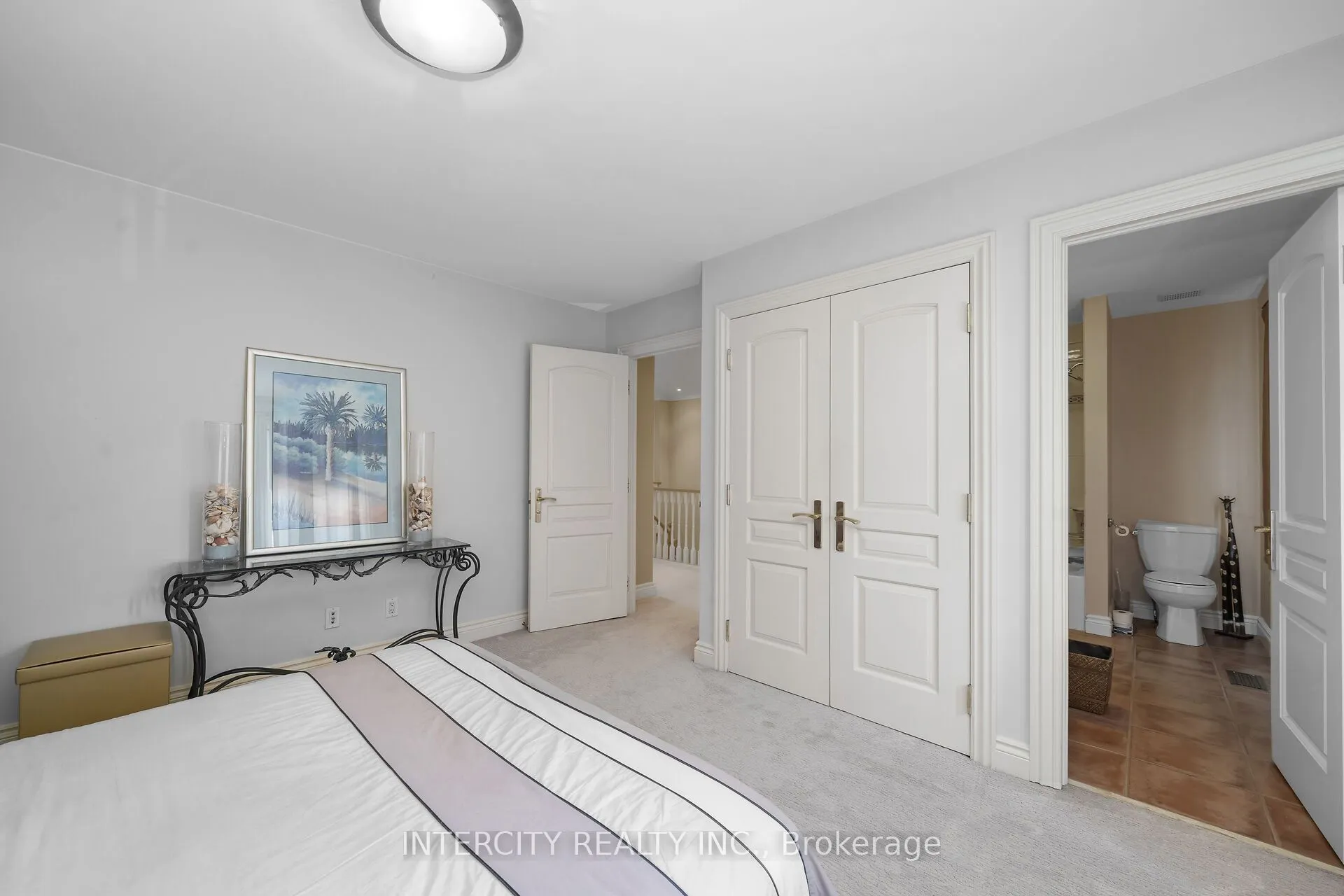 59 Kimber Crescent