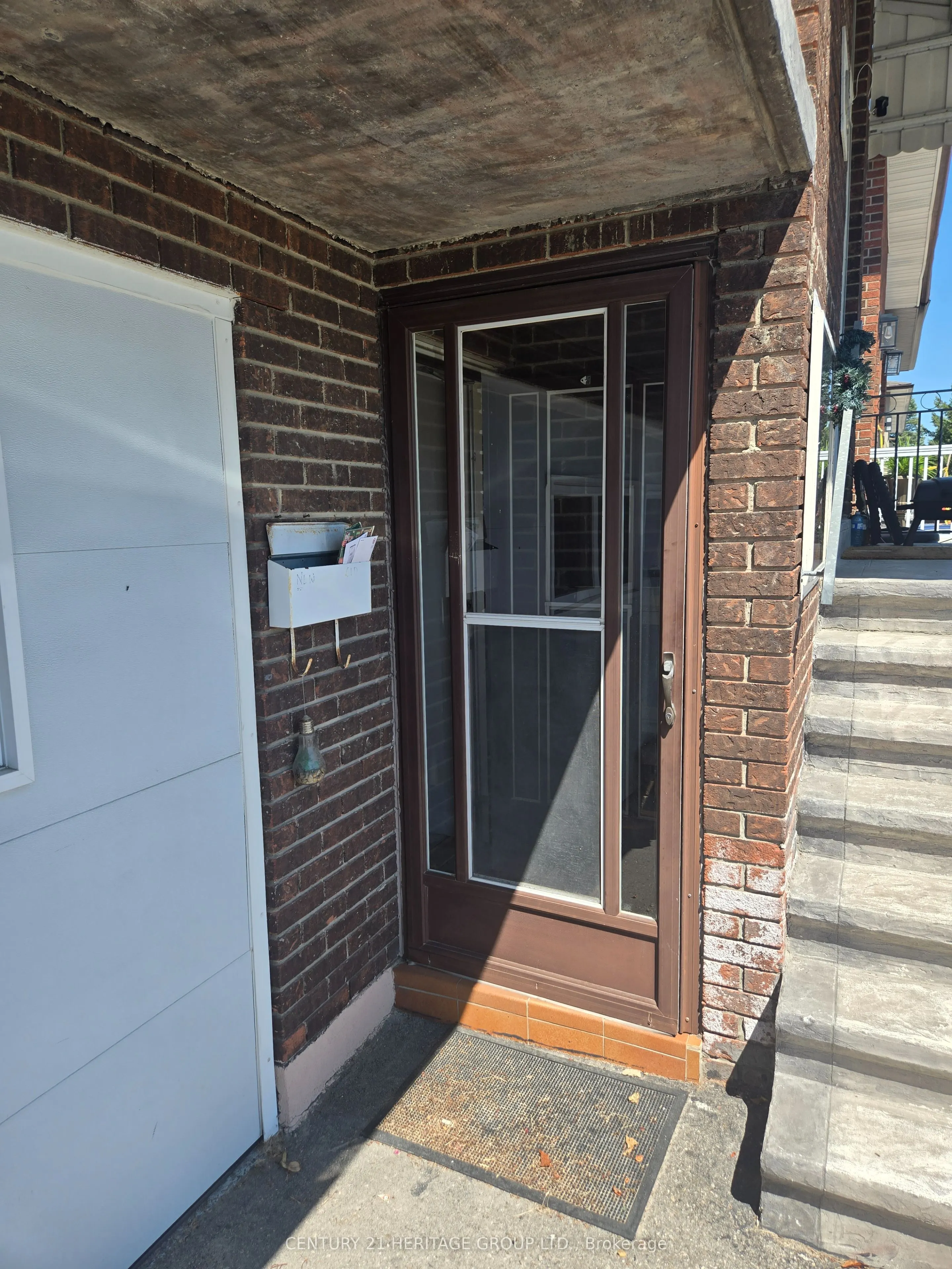 60 Albany Drive #Bsmt