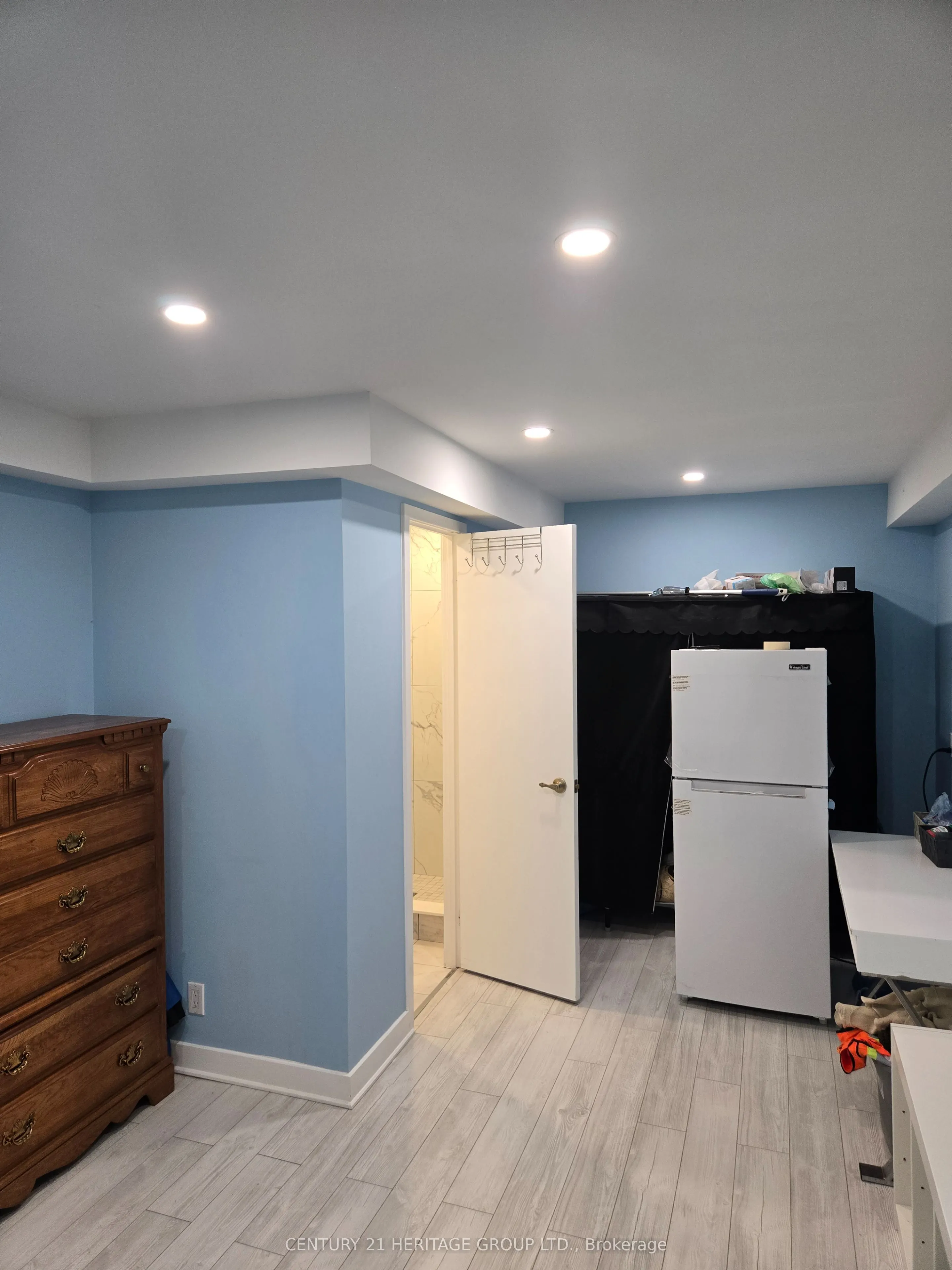 60 Albany Drive #Bsmt