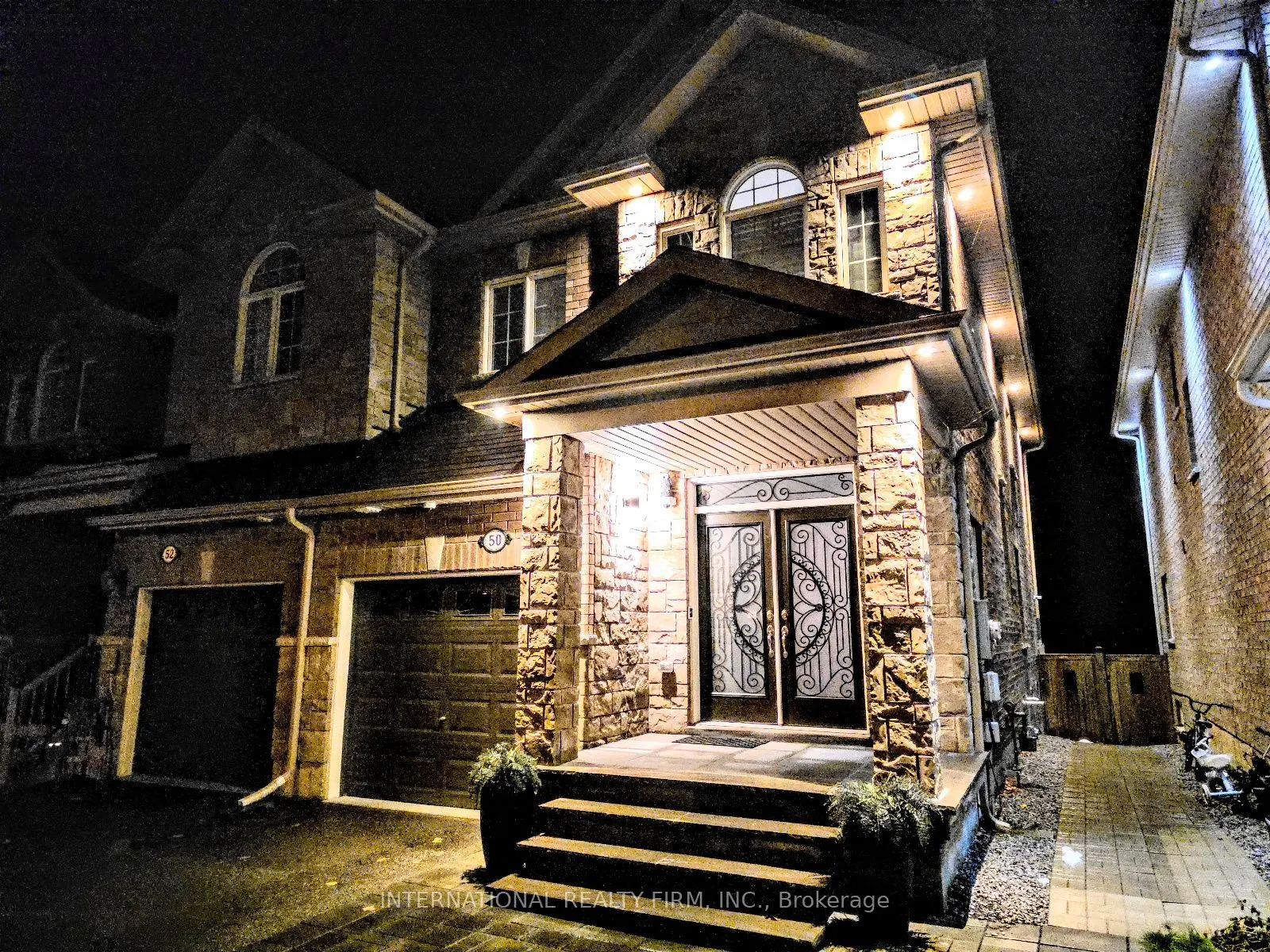 50 Prosser Crescent