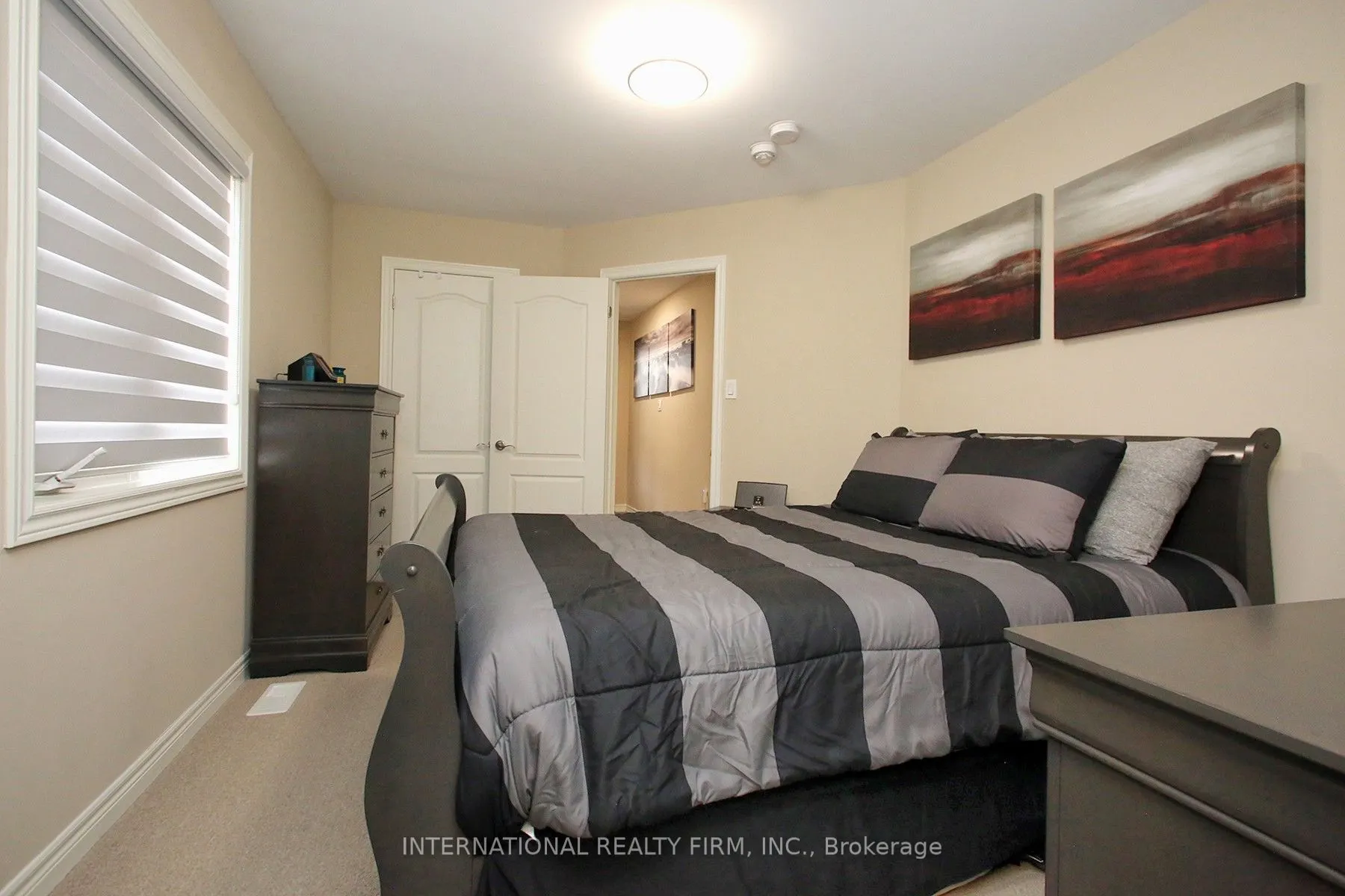 50 Prosser Crescent