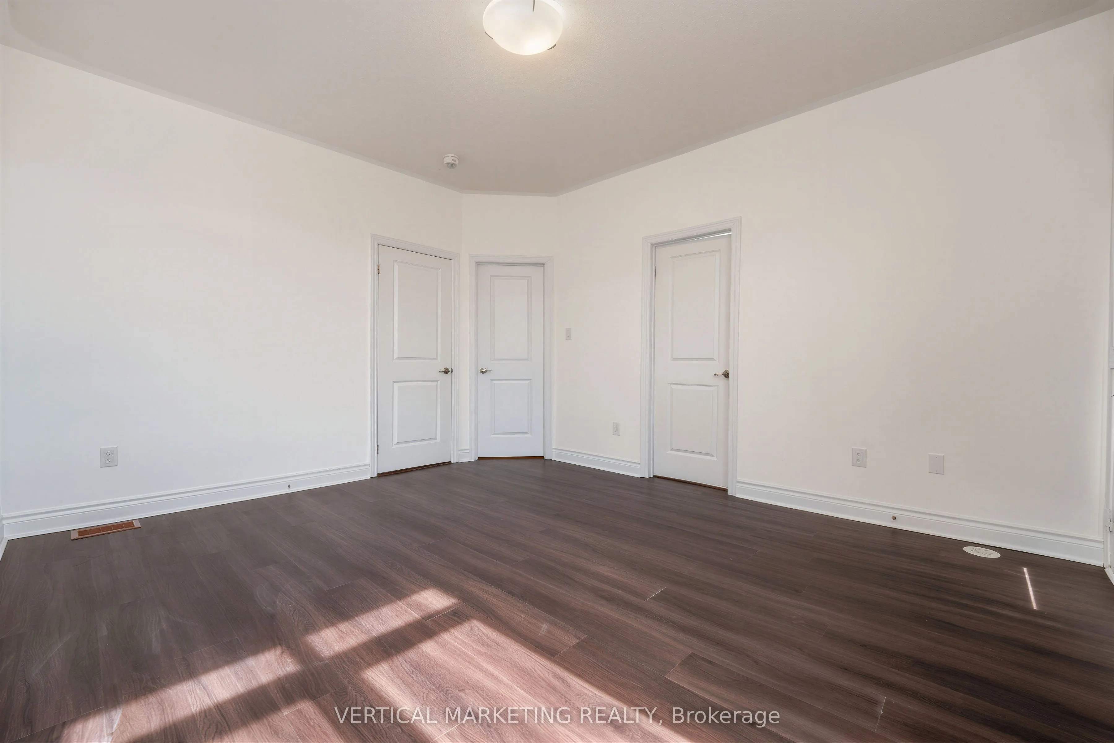 587 Marc Santi Boulevard