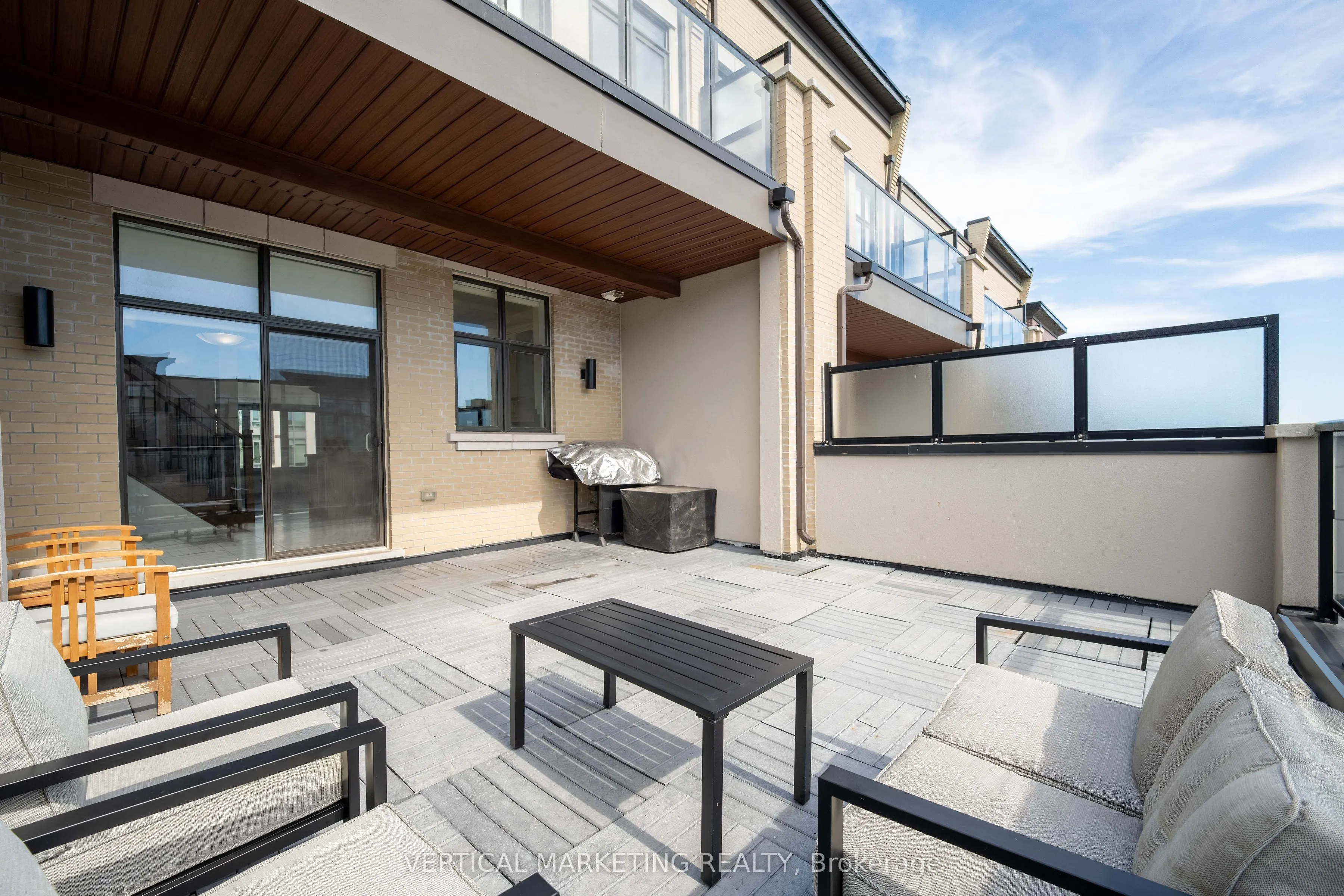 587 Marc Santi Boulevard