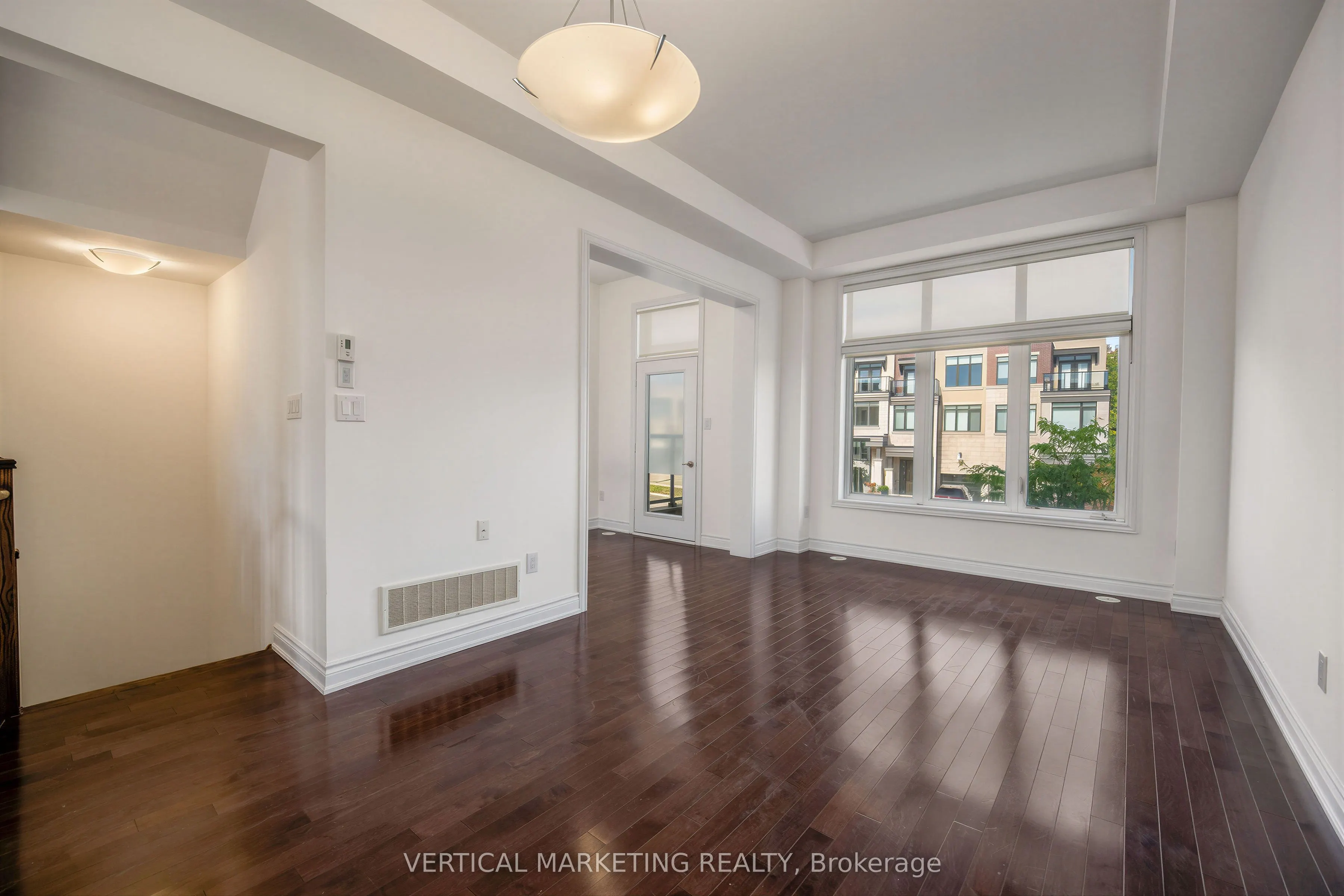 587 Marc Santi Boulevard