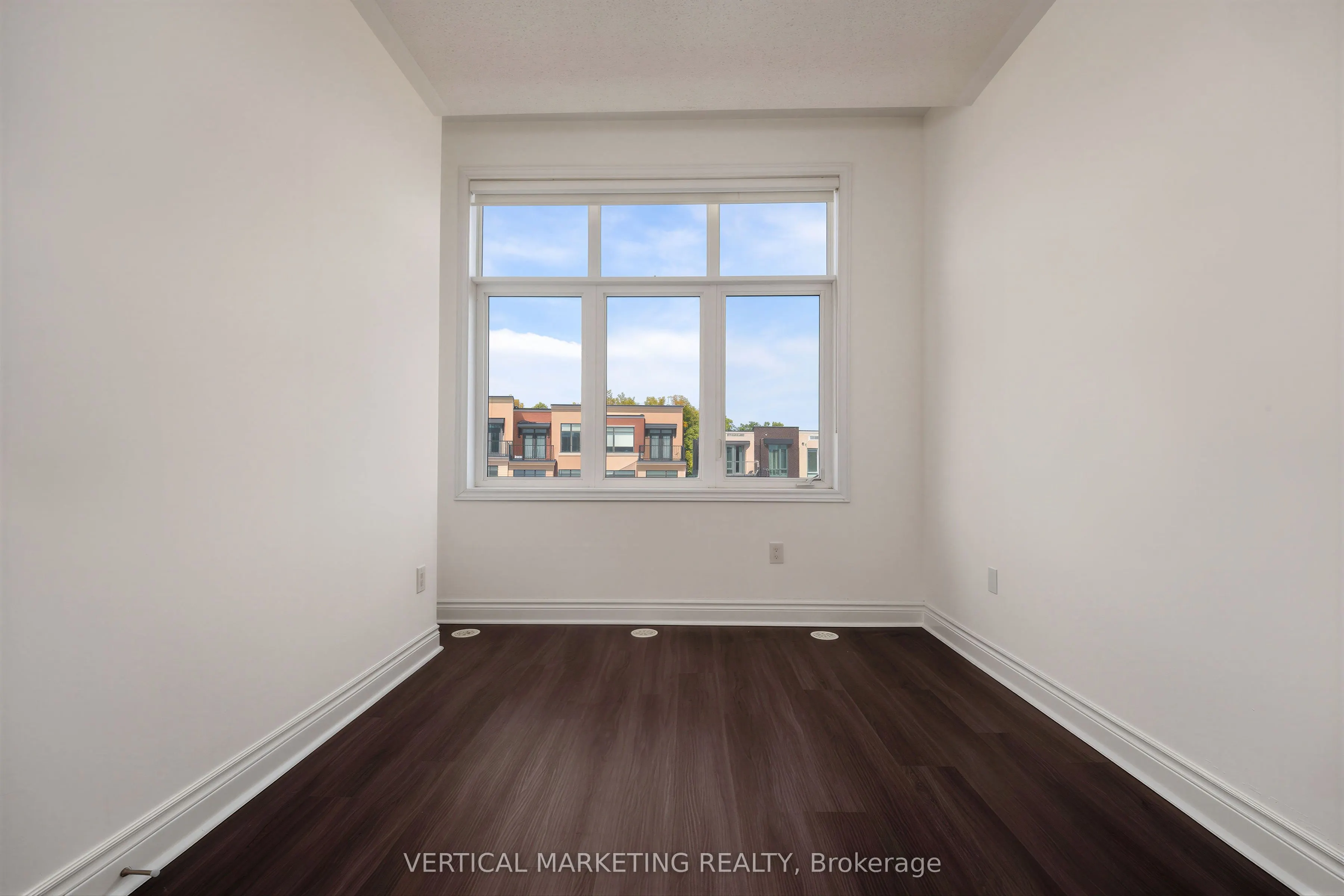 587 Marc Santi Boulevard