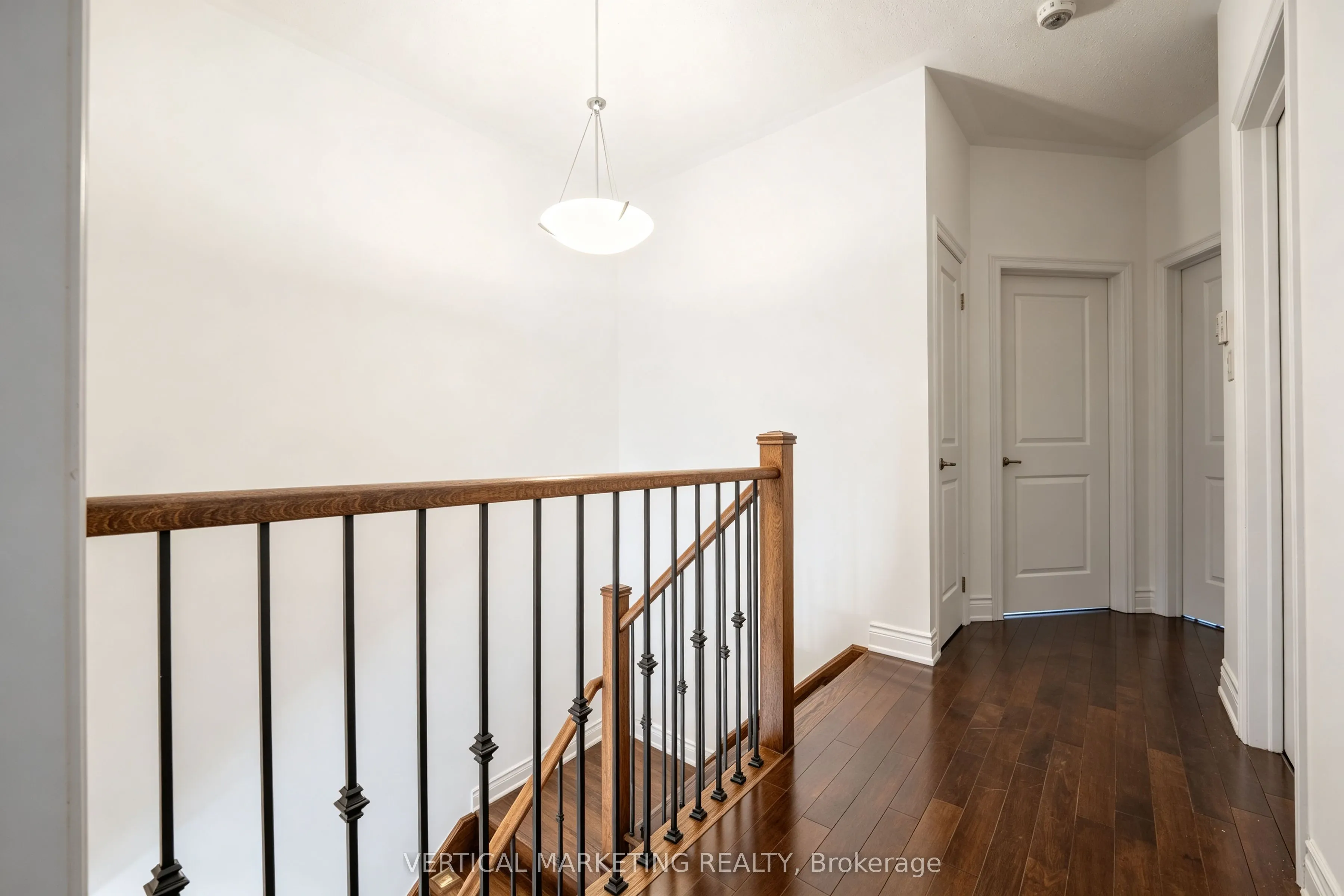 587 Marc Santi Boulevard