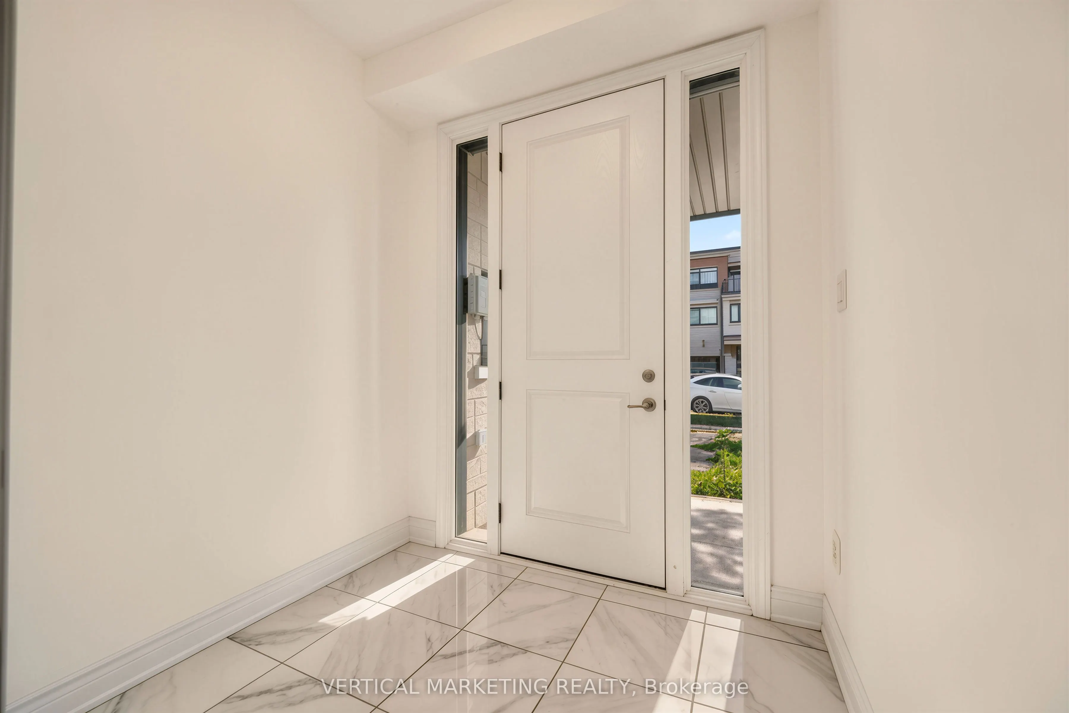 587 Marc Santi Boulevard