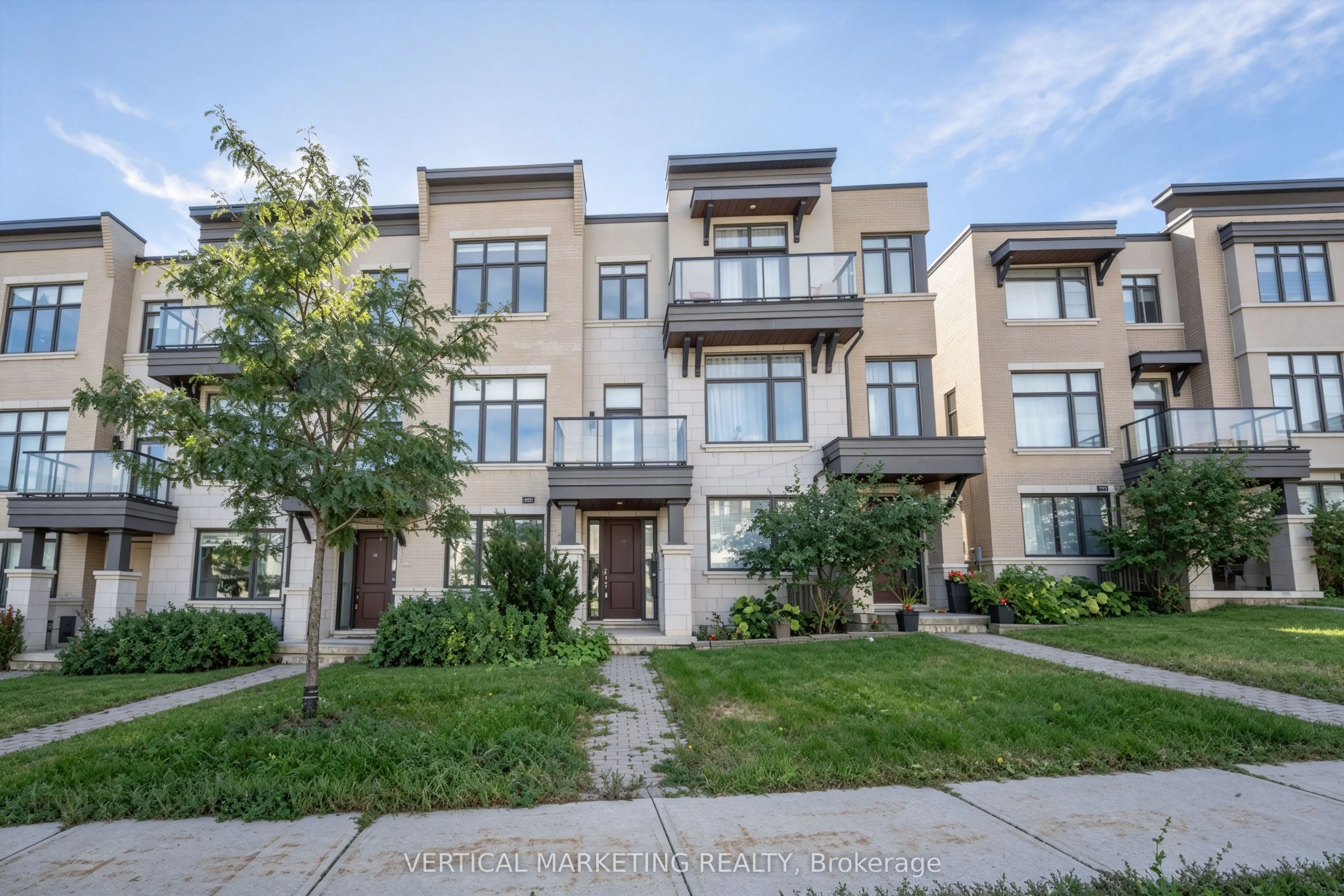 587 Marc Santi Boulevard