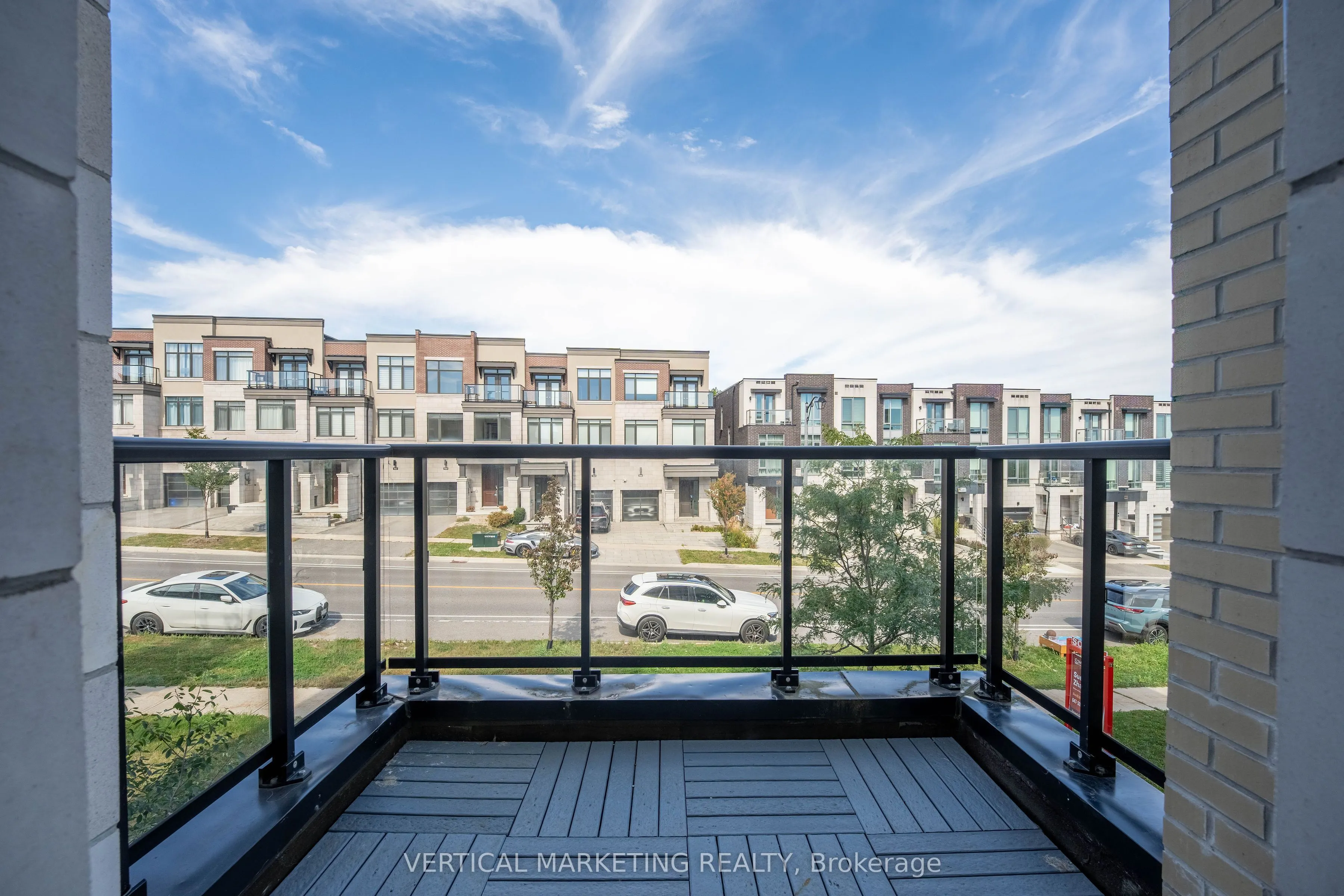 587 Marc Santi Boulevard