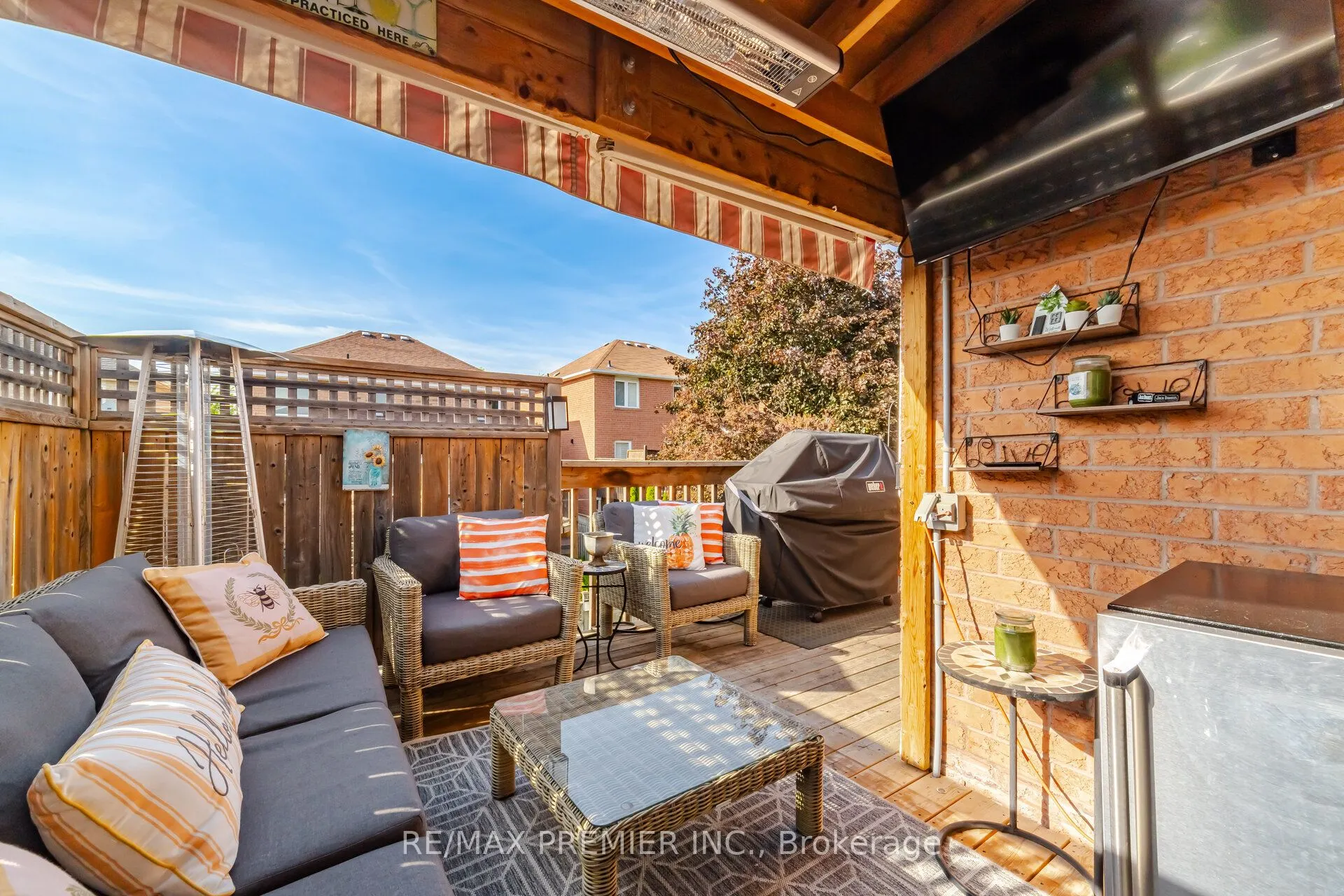 137 Blackthorn Drive