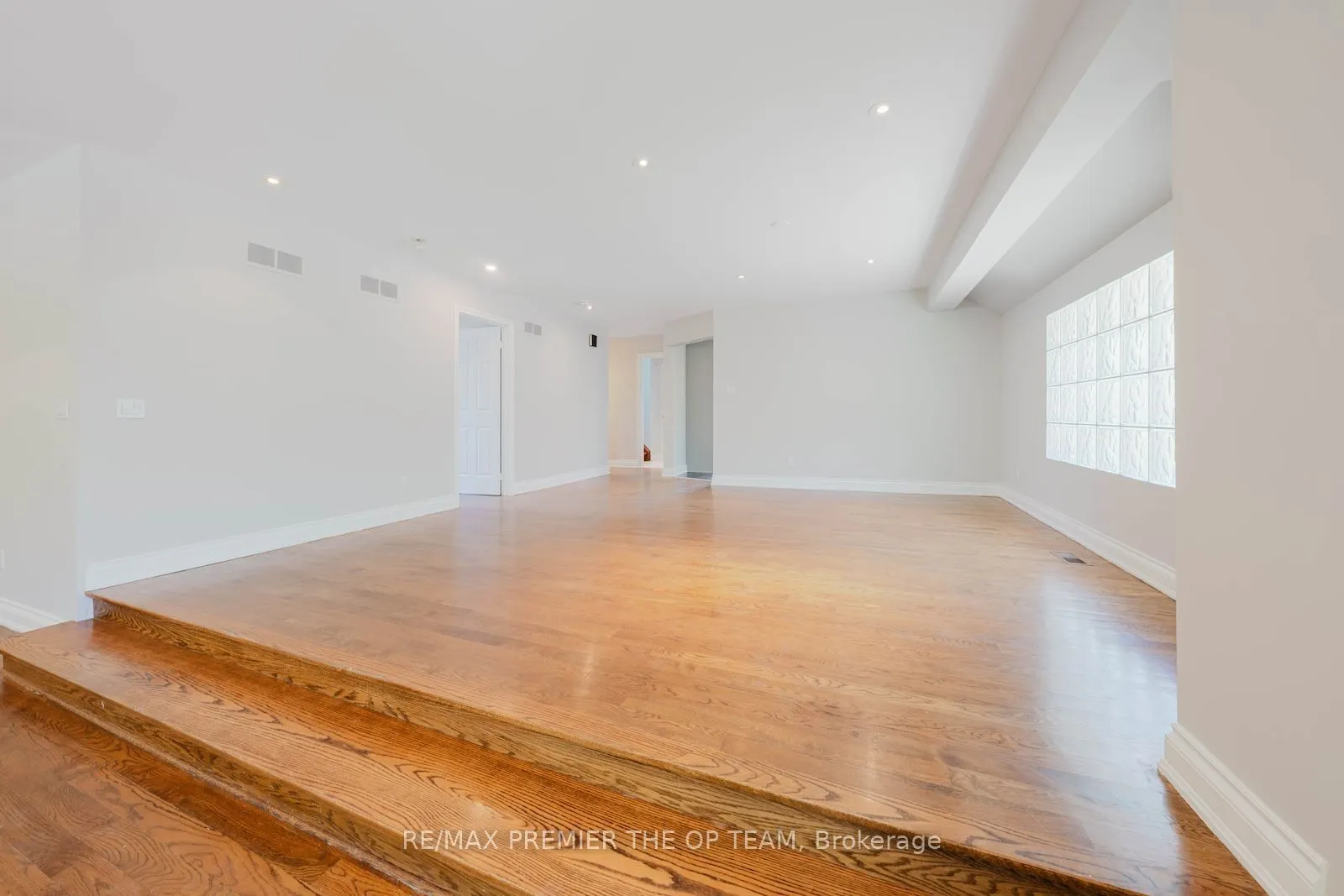 7930 Kipling Avenue #Upper