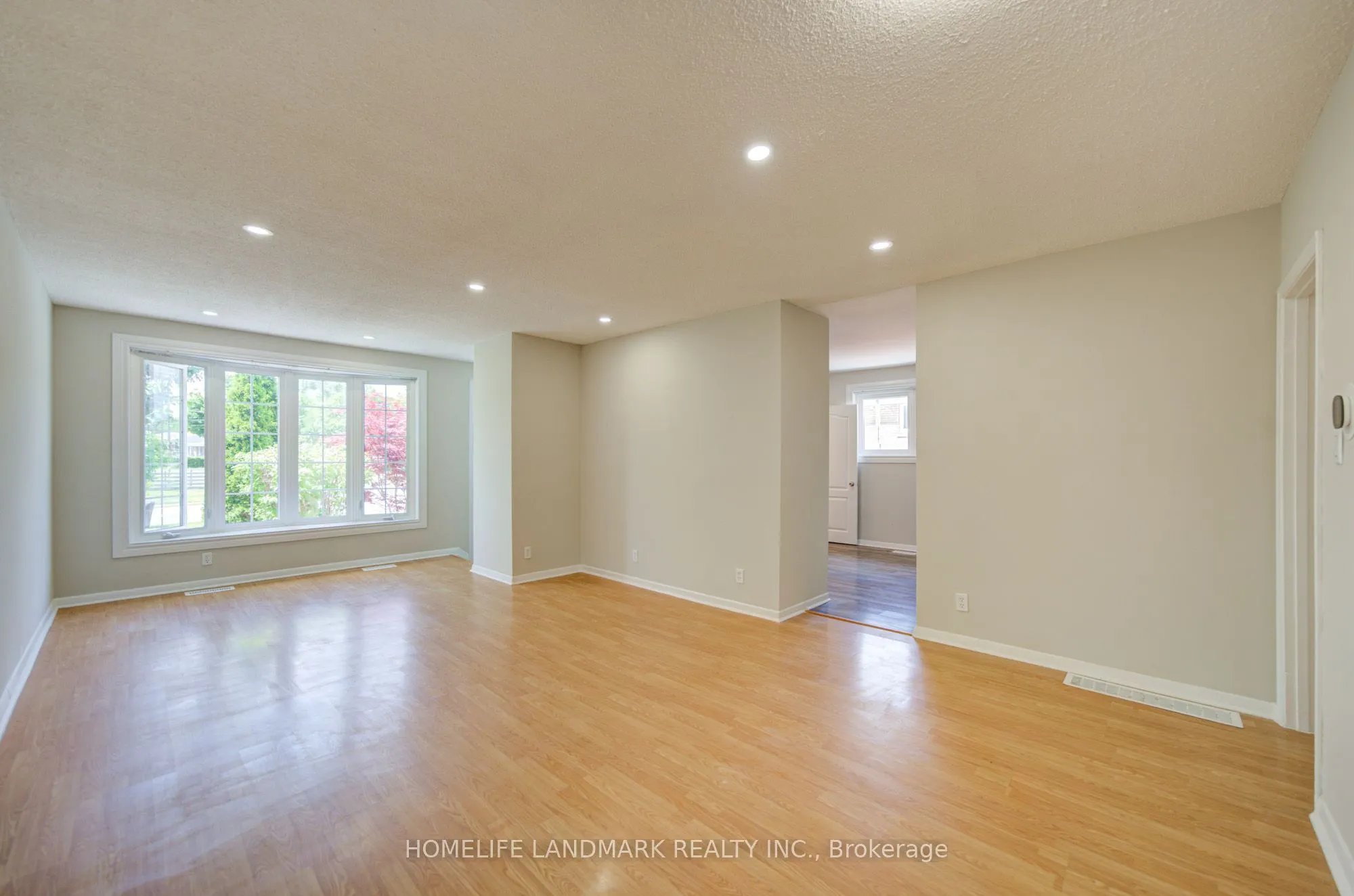 341 Blue Grass Boulevard