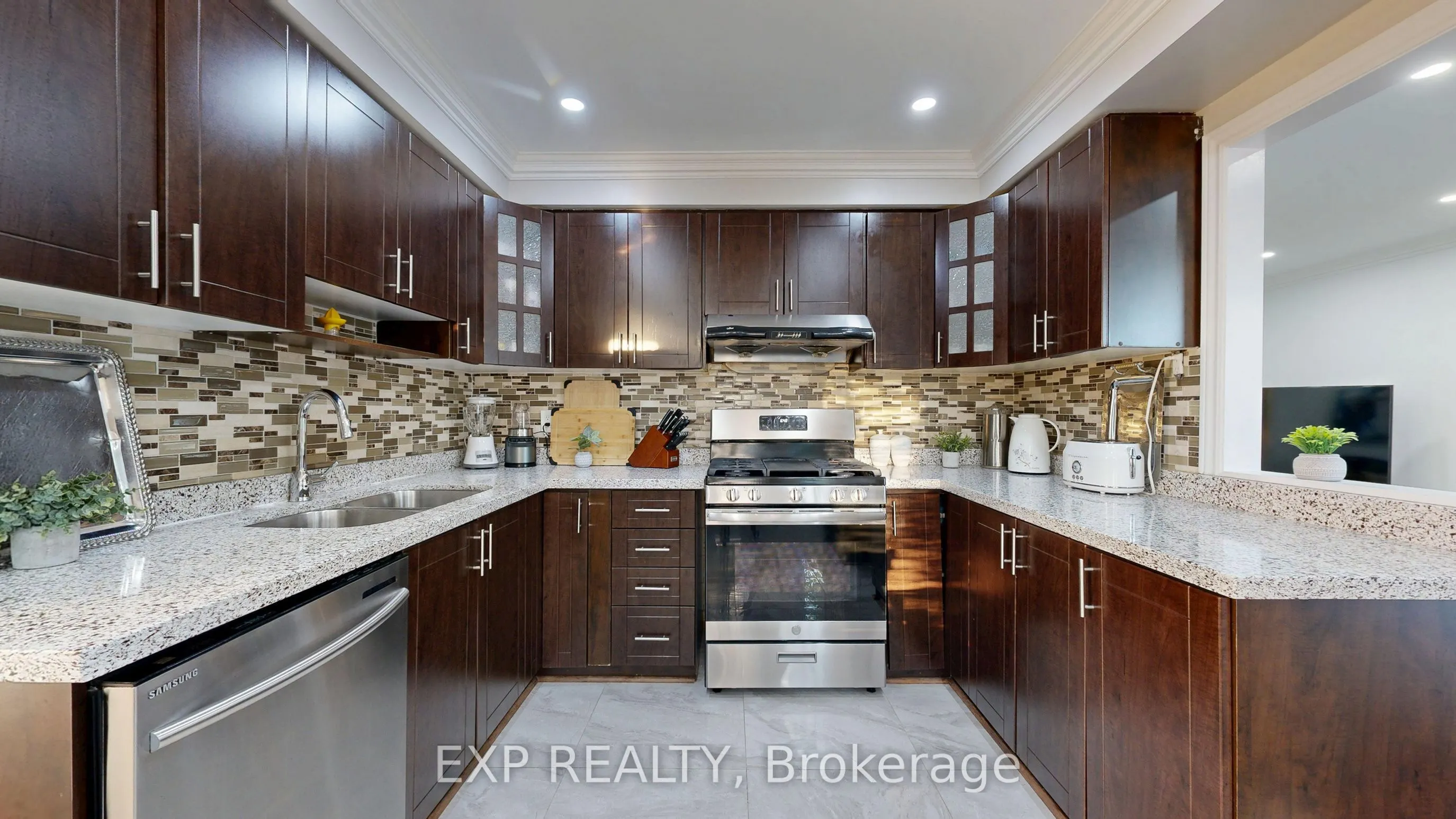 97 Jackman Crescent