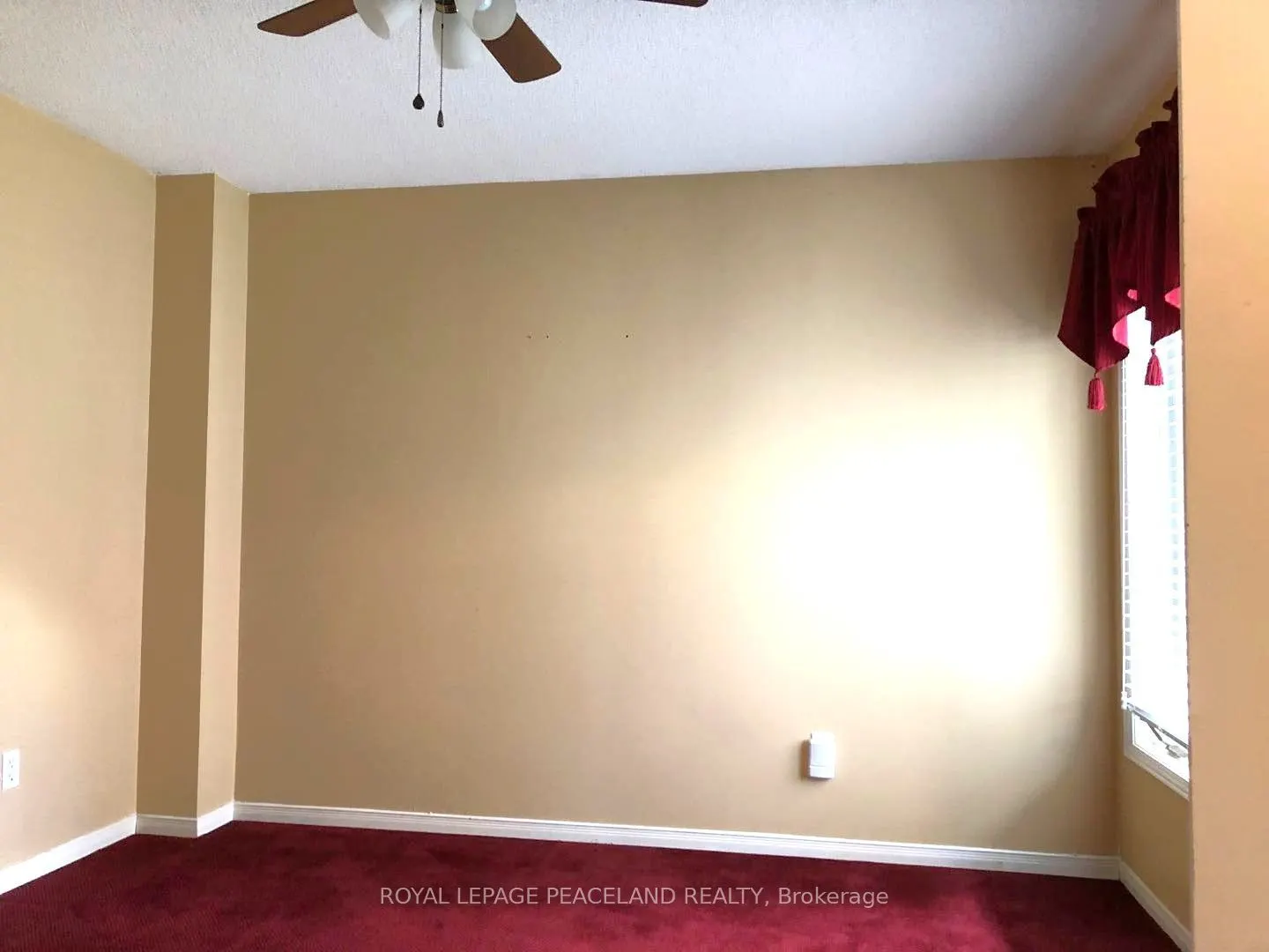 375 Pickering Crescent