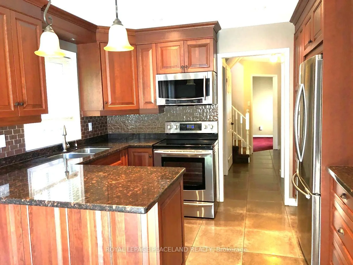 375 Pickering Crescent