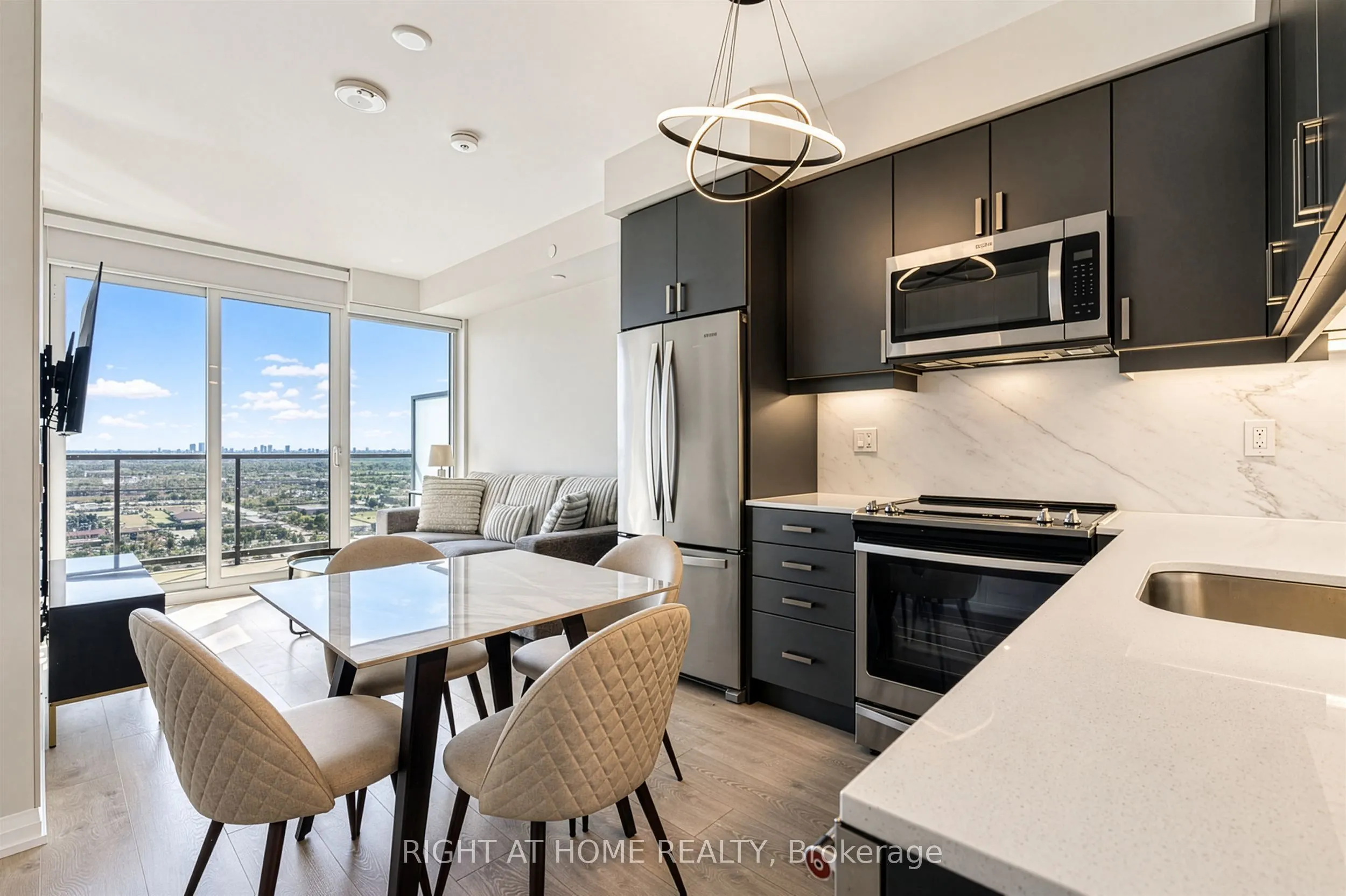 7895 Jane Street #2617