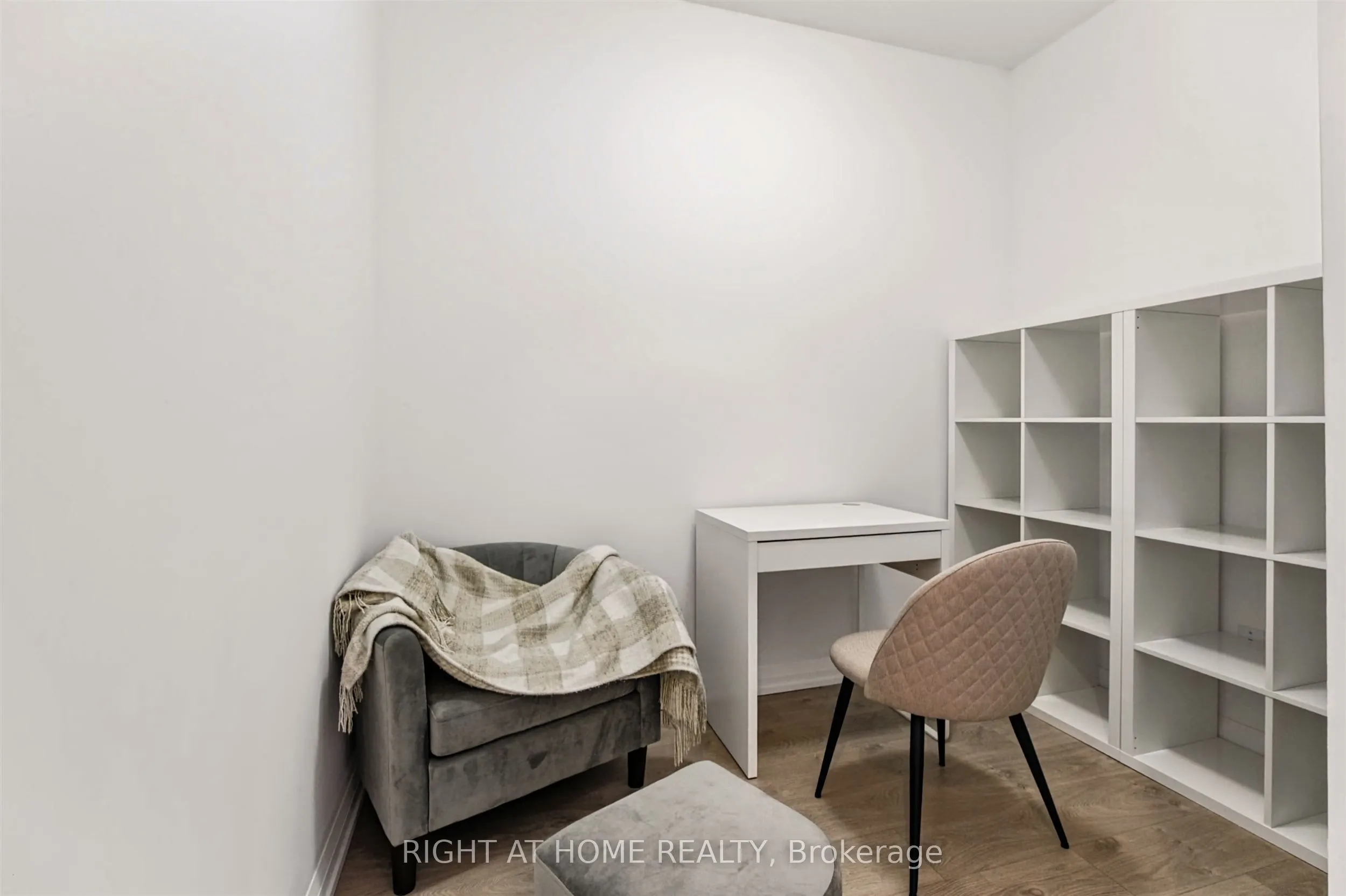 7895 Jane Street #2617