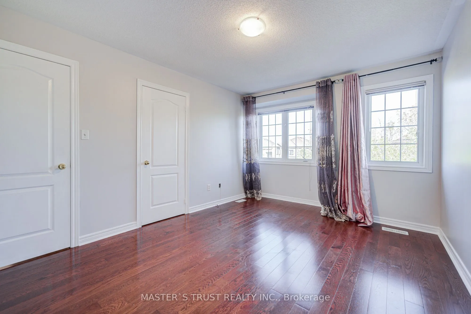213 River Ridge Boulevard