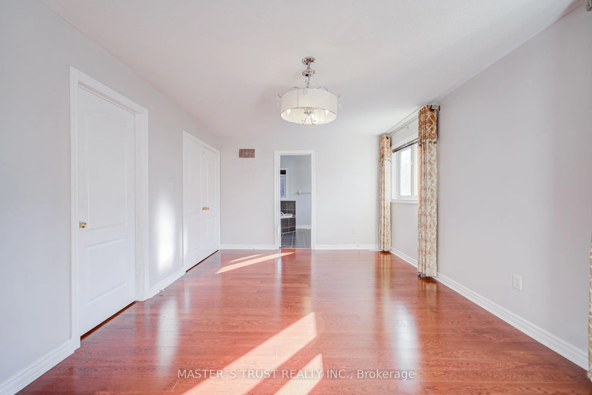 213 River Ridge Boulevard