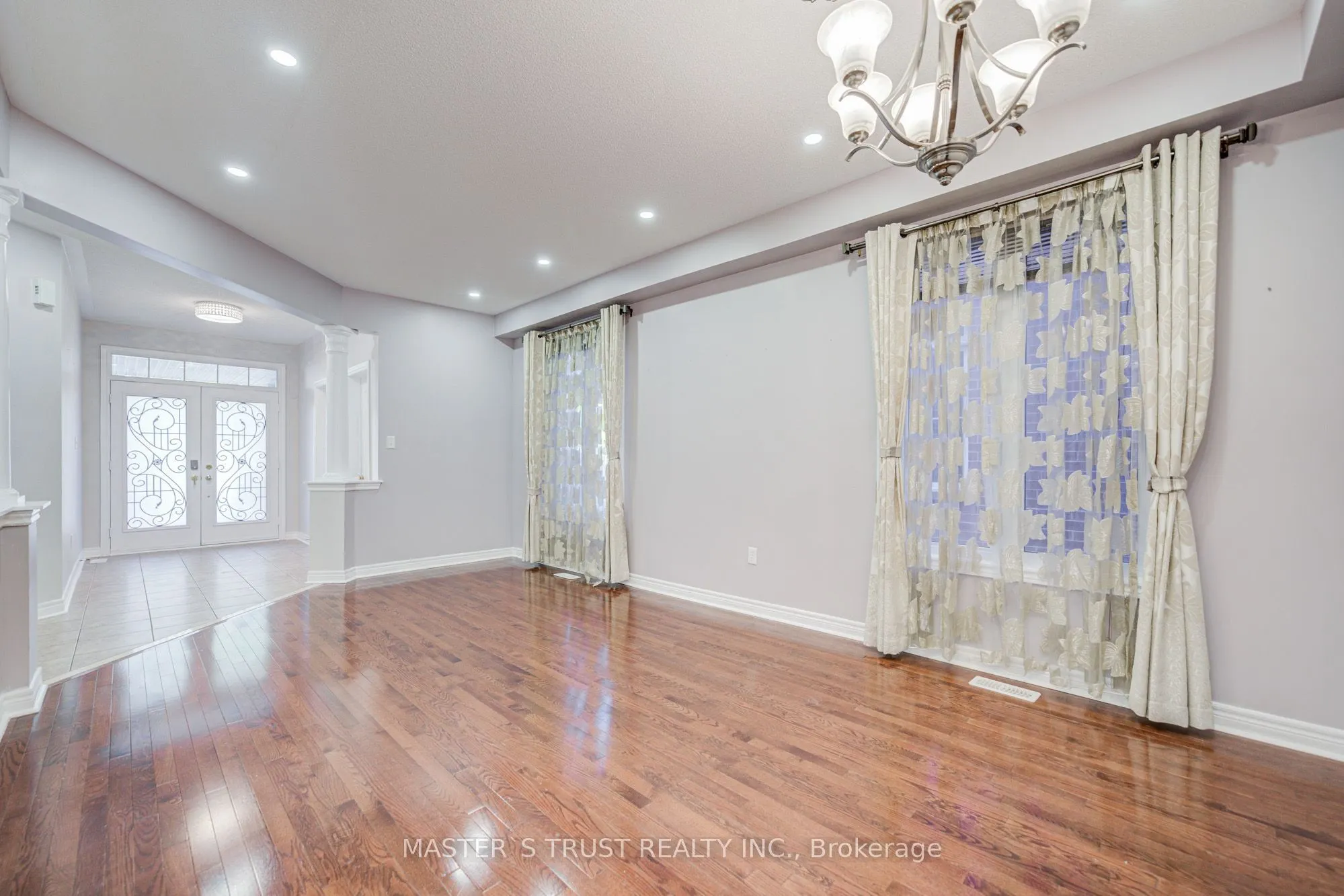 213 River Ridge Boulevard