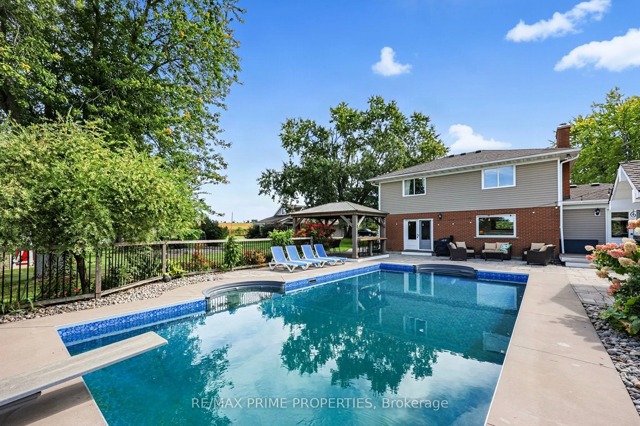 426 Zephyr Road