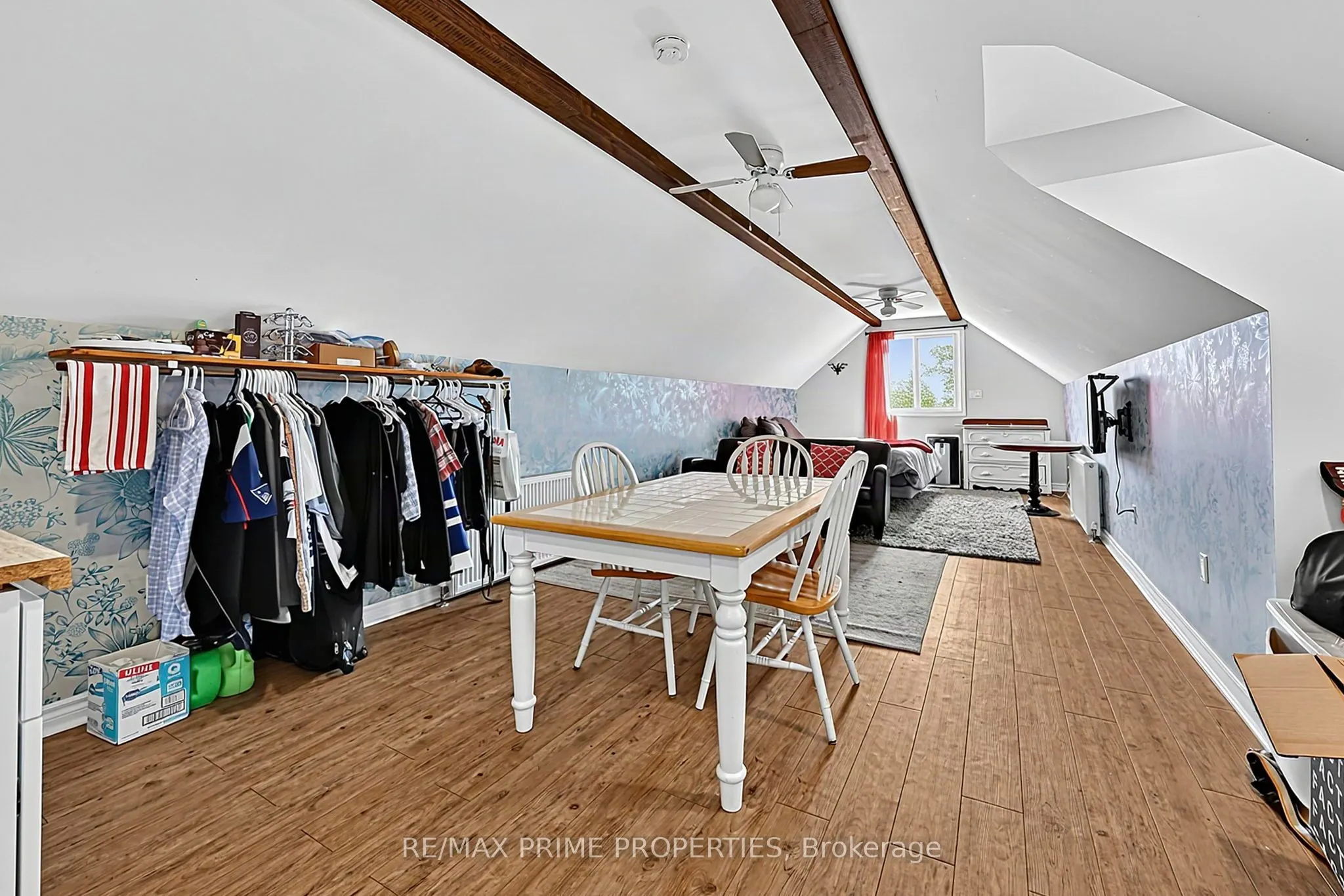 426 Zephyr Road