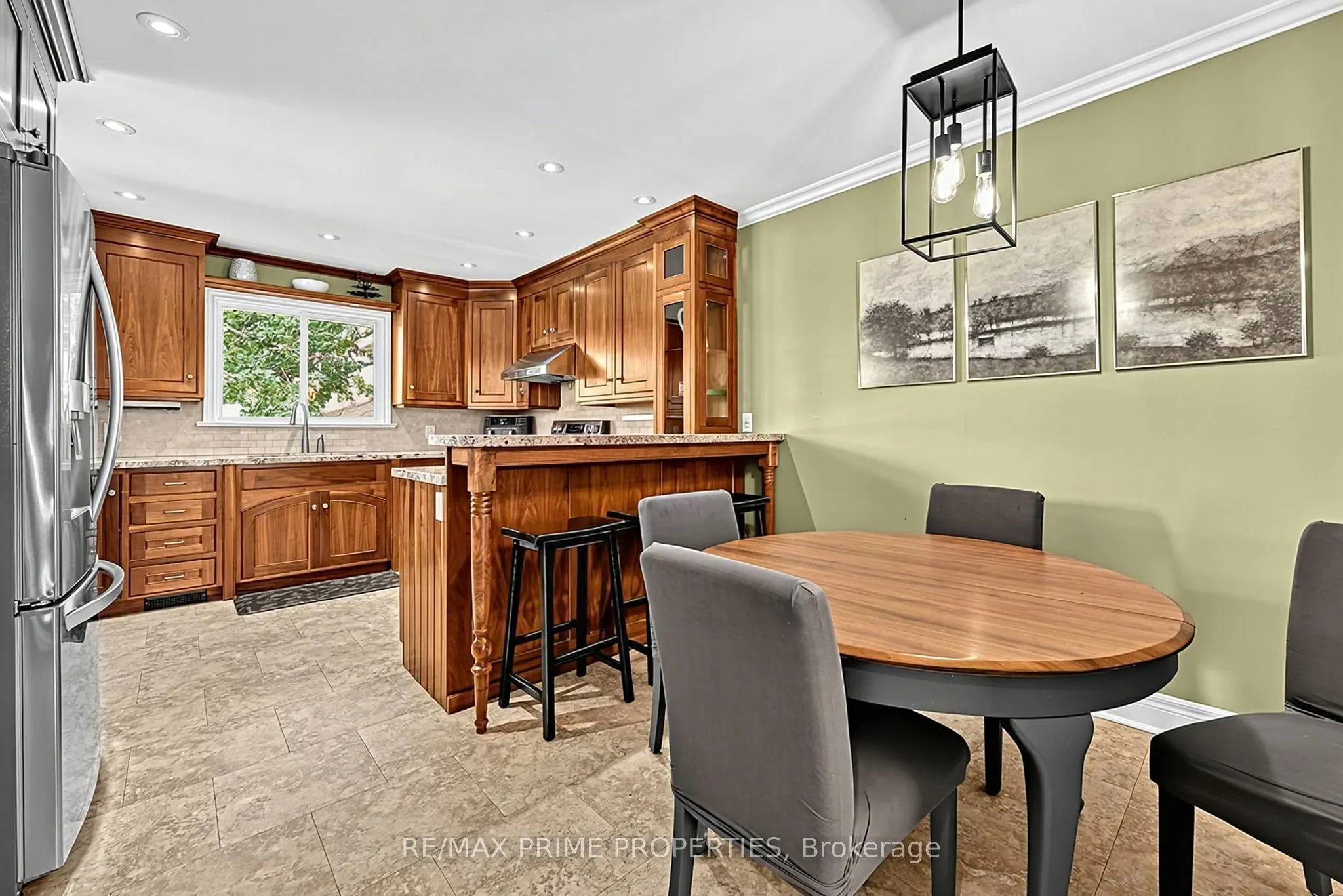 426 Zephyr Road