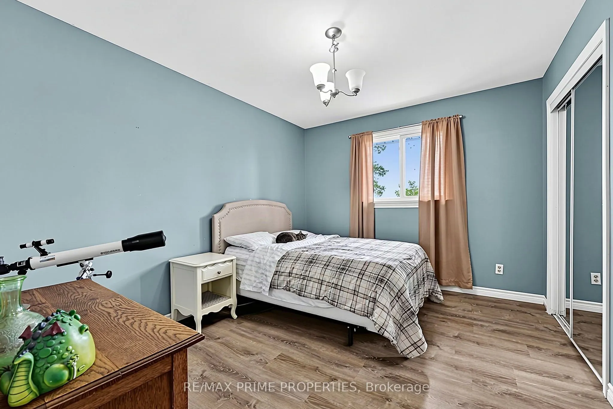 426 Zephyr Road